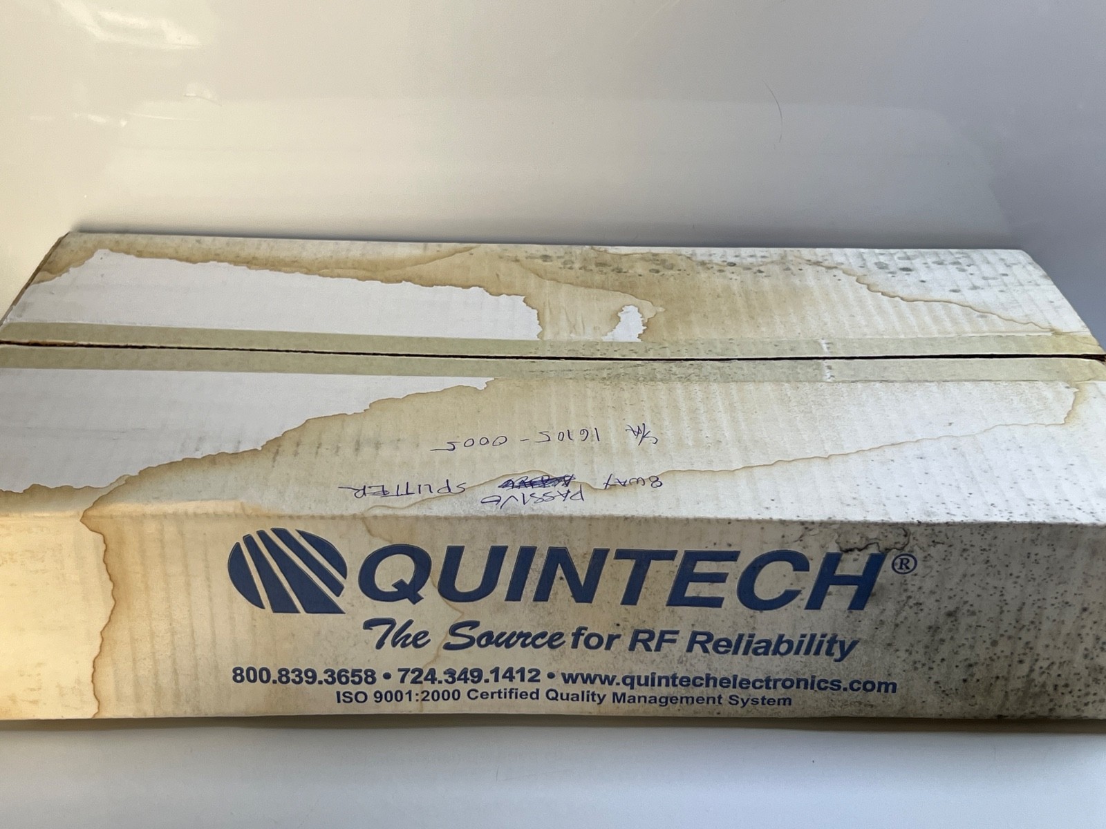 Quintech Electronics LS8 2150P 8-Way Passive L-Band Splitter (No Power Supply)