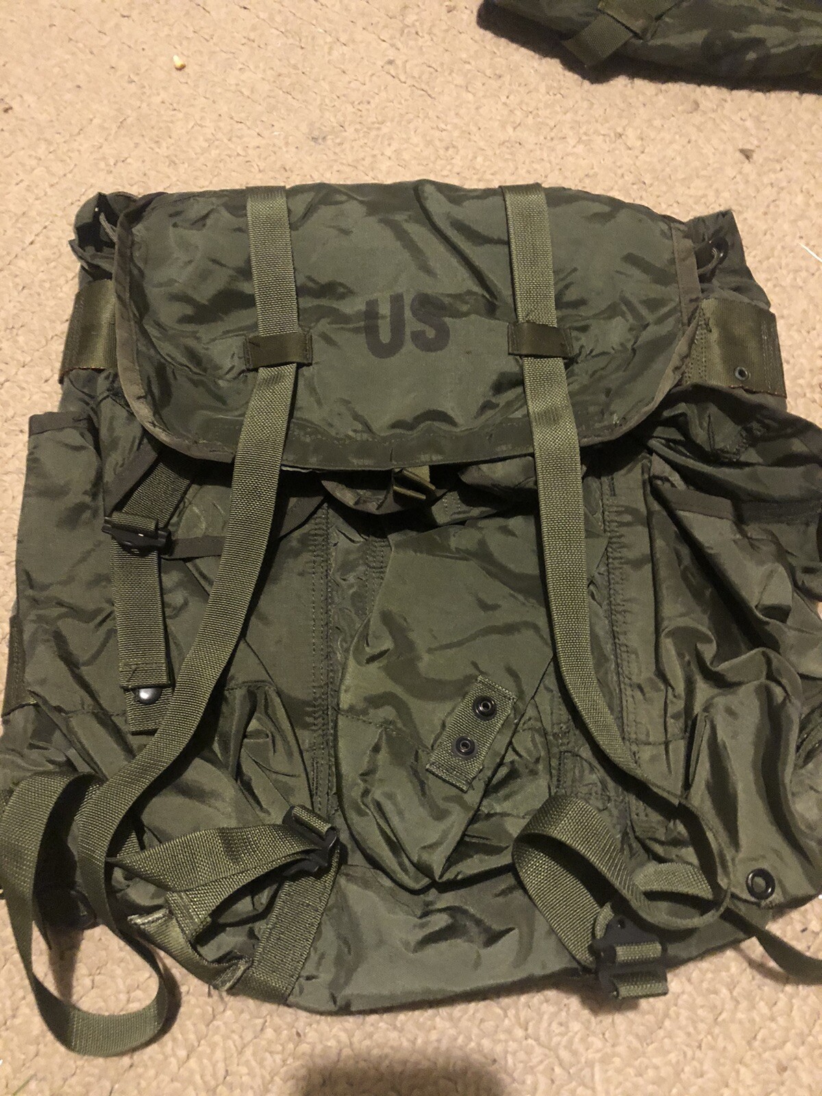 Field Pack Combat Nylon Medium LC-2 Green Bag **No Frame No Straps**