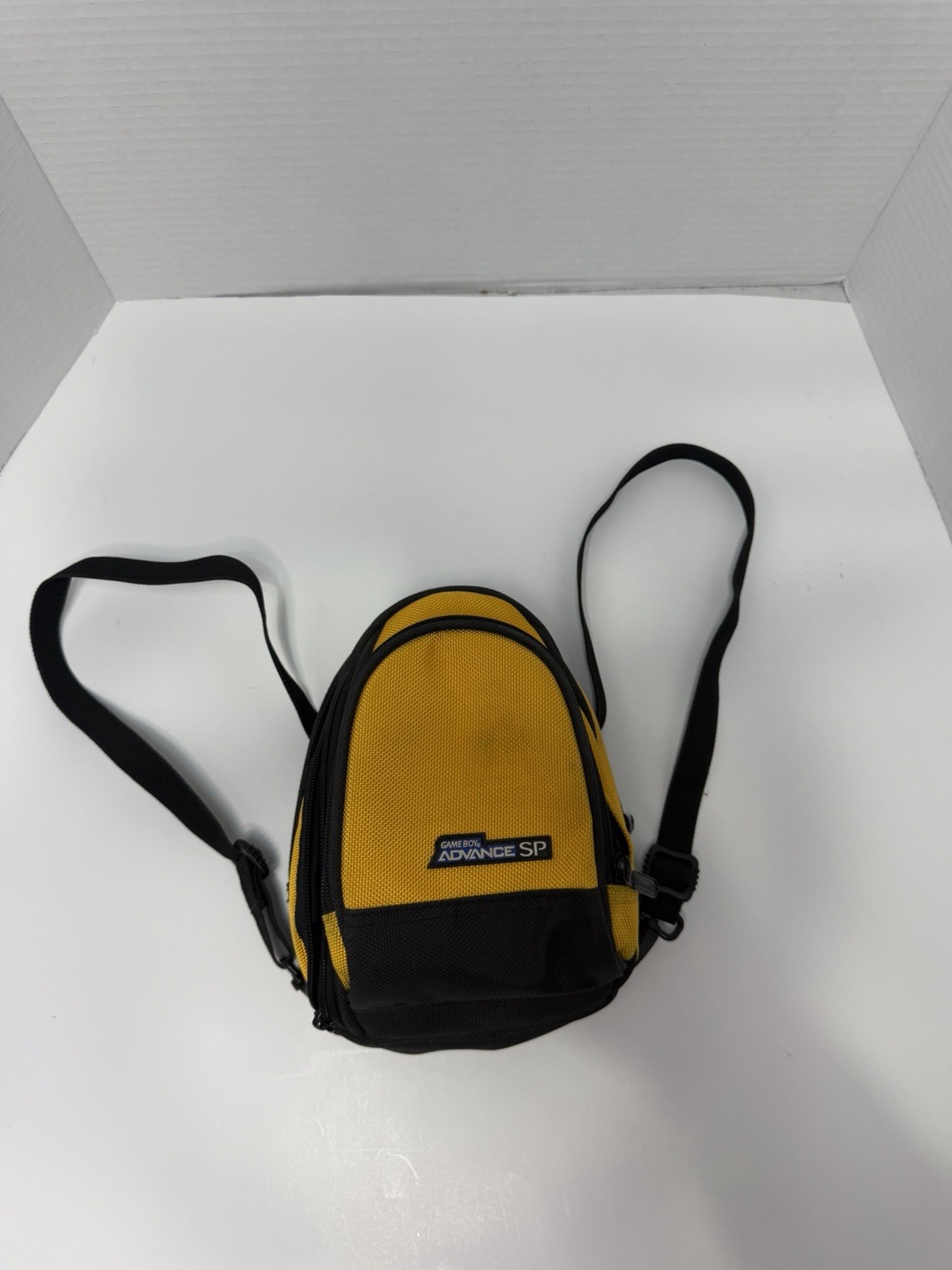 Nintendo GameBoy Advance SP Carrying Bag Yellow & Black Case