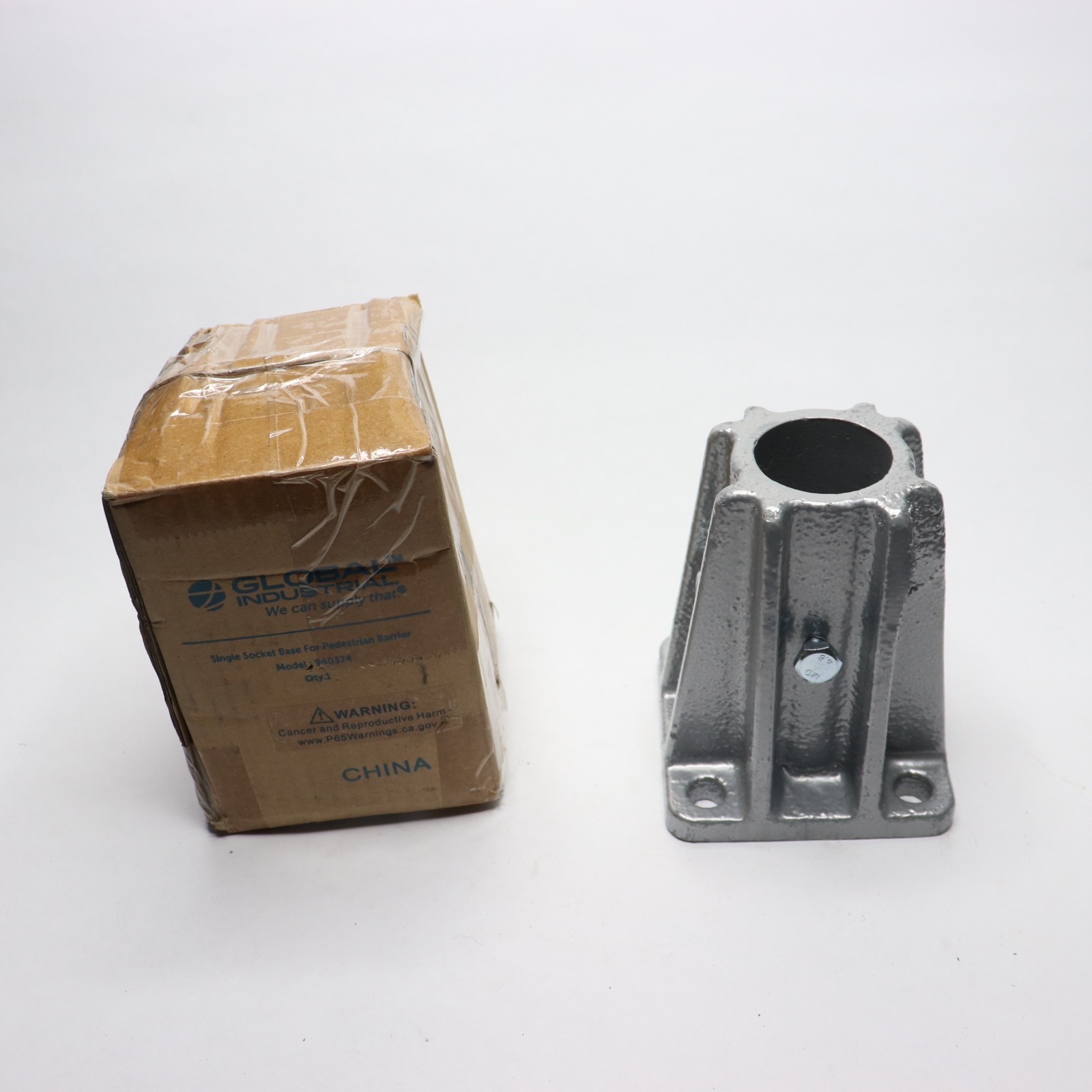Global Industrial Single Socket Base for Pedestrian Barrier 940374 - Base Only