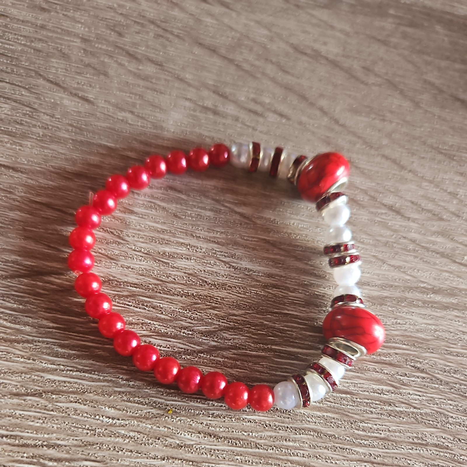 Handmade Beaded chunky Stretchy Bracelet 7"