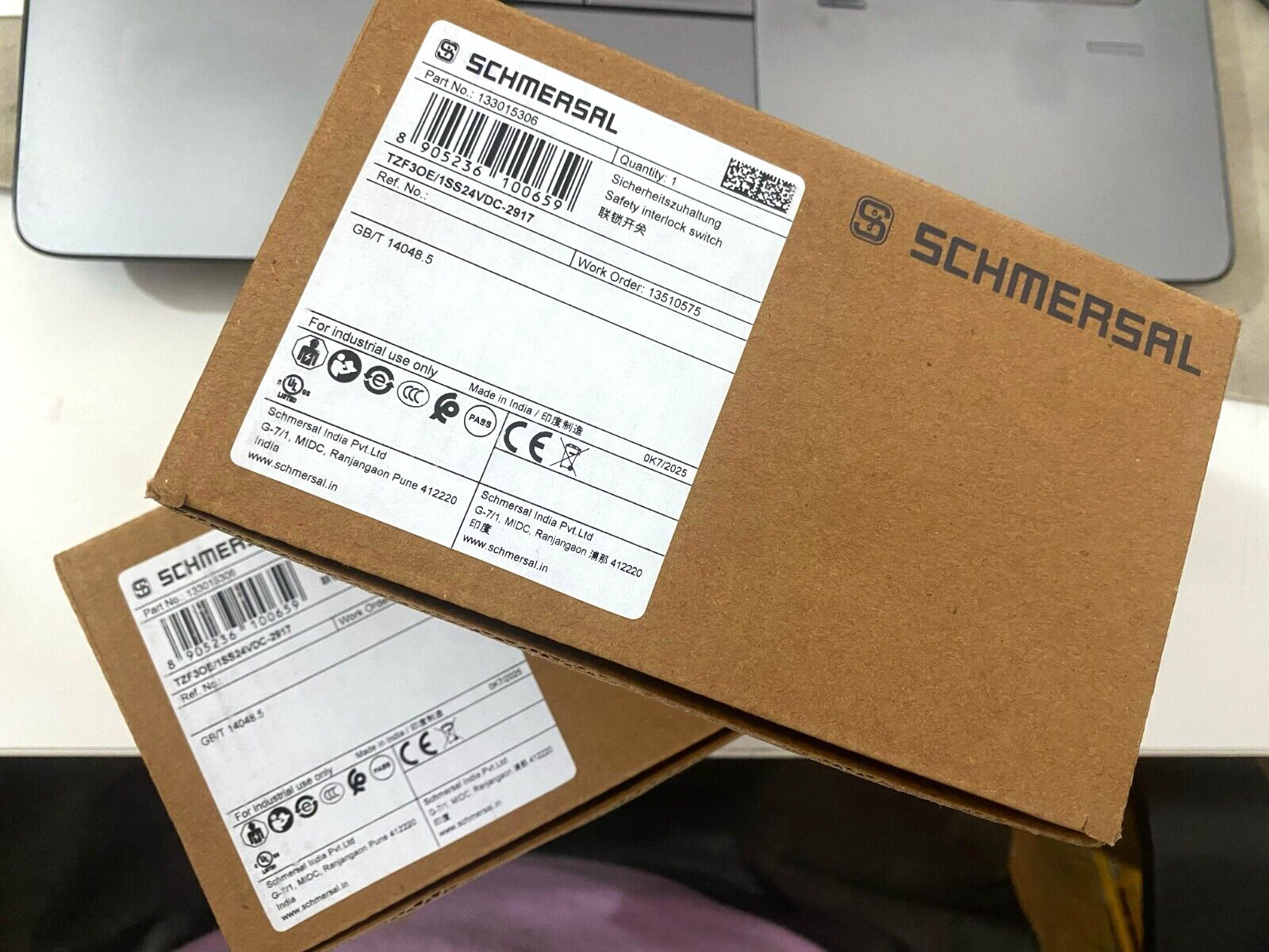 TZF3OE/1SS24VDC-2917 SCHMERSAL SOLENOID INTERLOCK SWITCH P/N: 133015306