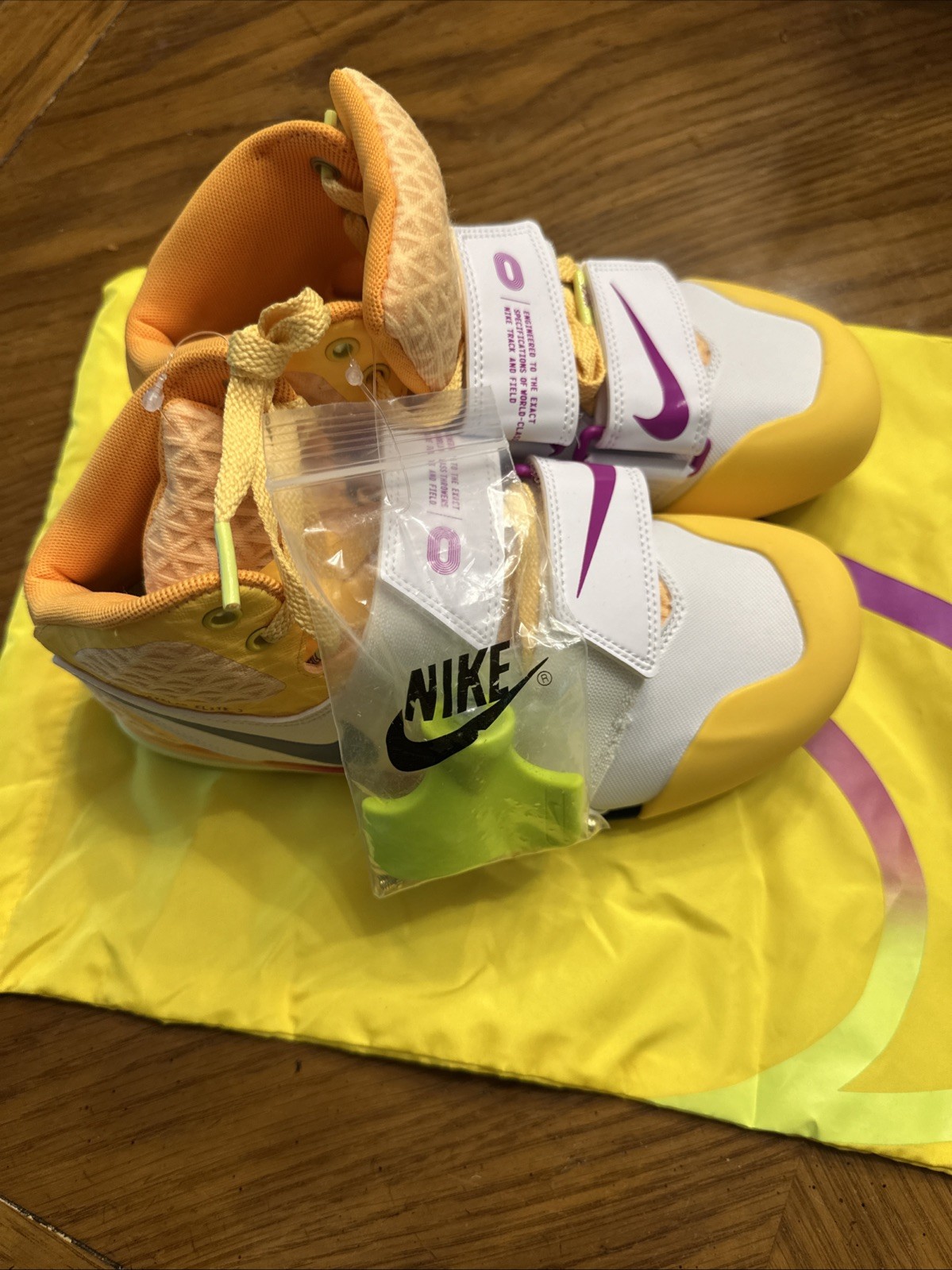 Nike Javelin Elite 3 Yellow Citron FZ9626-800 Track Field Mens Size 6 Wmns 7.5