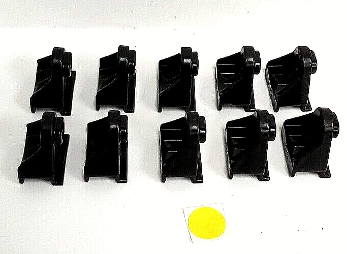 TYTON AUTOMOTIVE WIRE HARNESS CLIPS 3548585C1 34MM X 26MM **LOT OF 10**