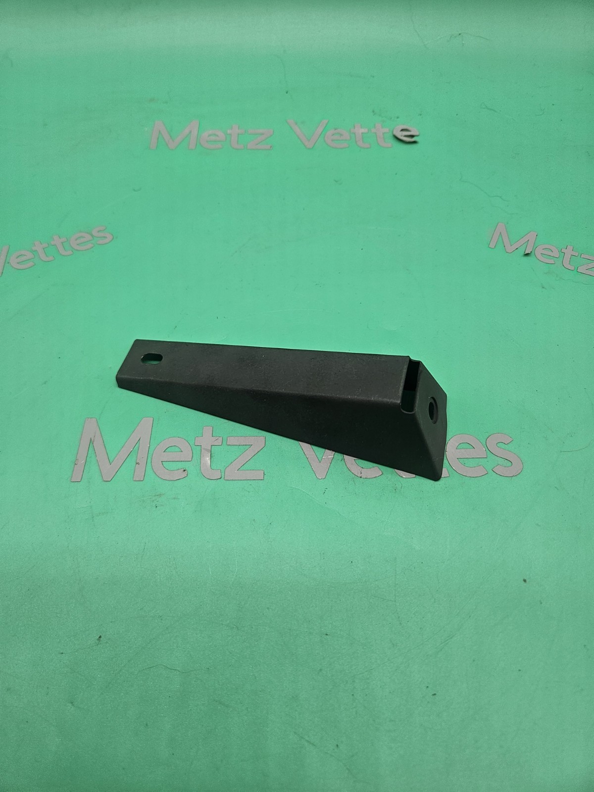 1970-1977 OEM C3 Corvette Upper Dash Support Bracket Brace GM 3974011