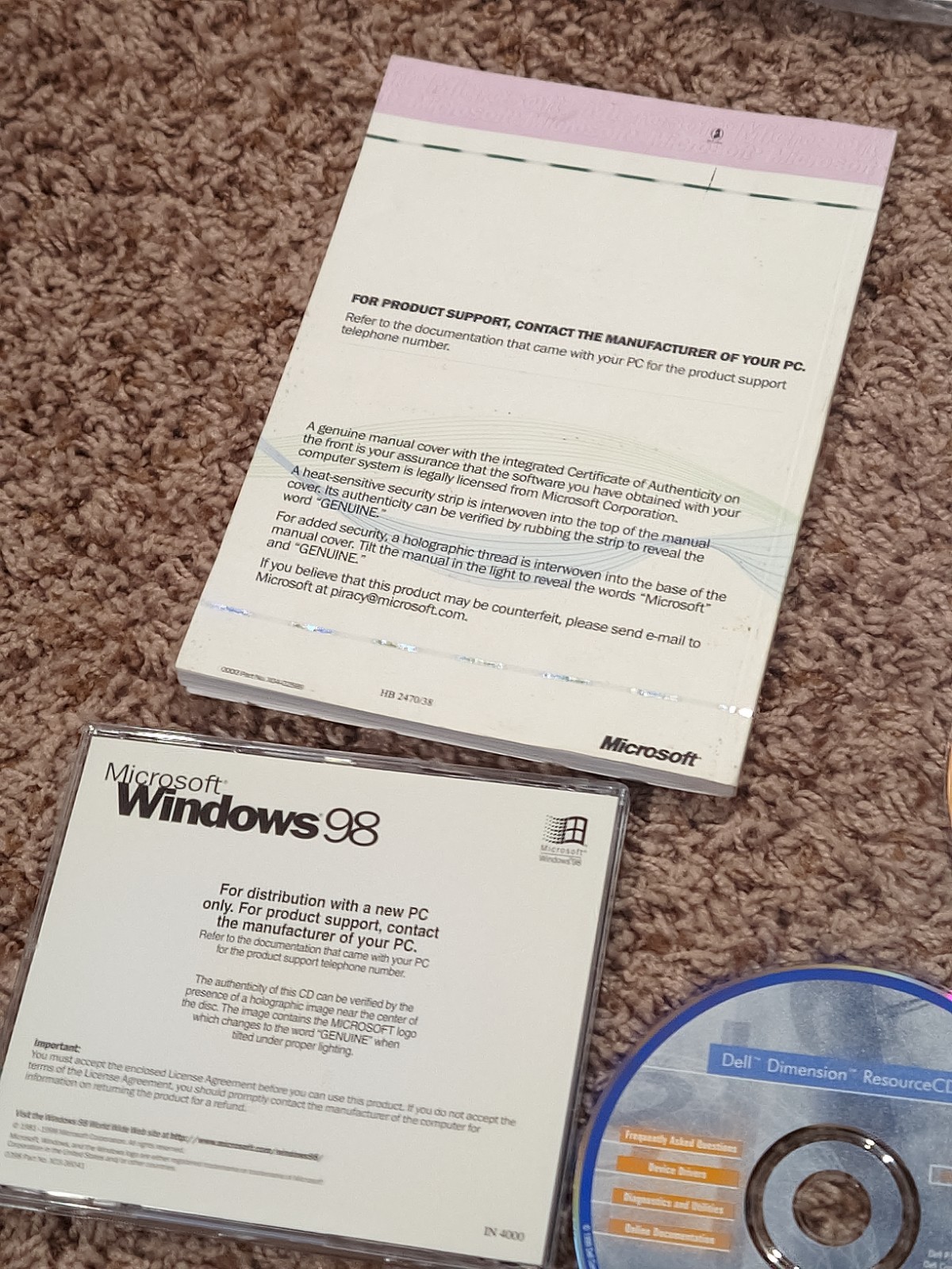 Used Microsoft Windows 98 User Guide w/ COA/Product Key NO CD-ROM Other Software