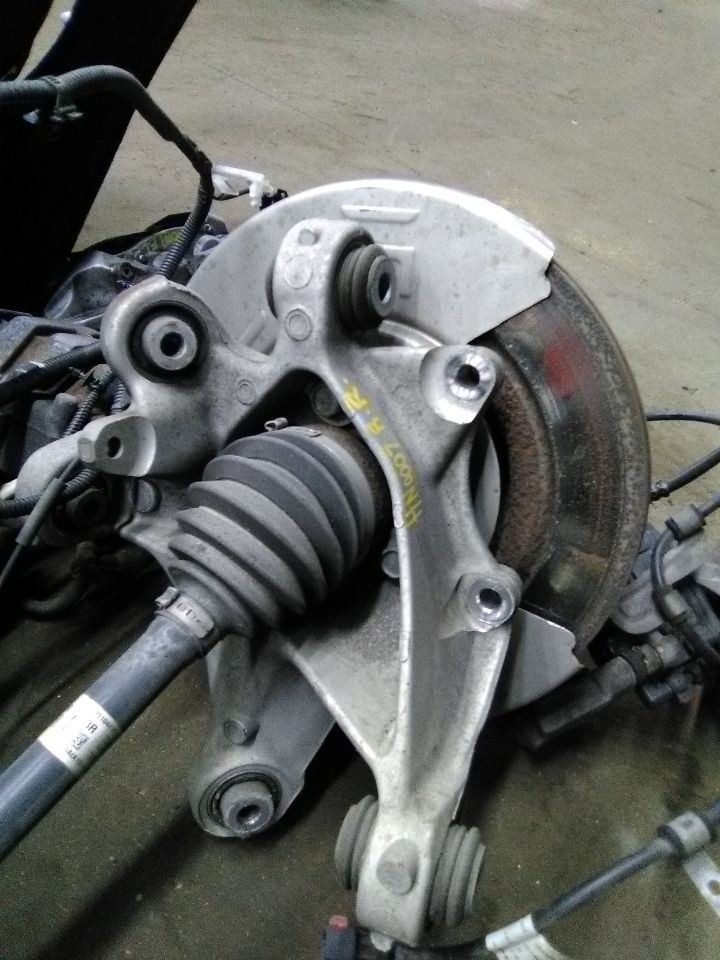 2019 Tesla 3 Right Passenger Rear Knuckle Stub