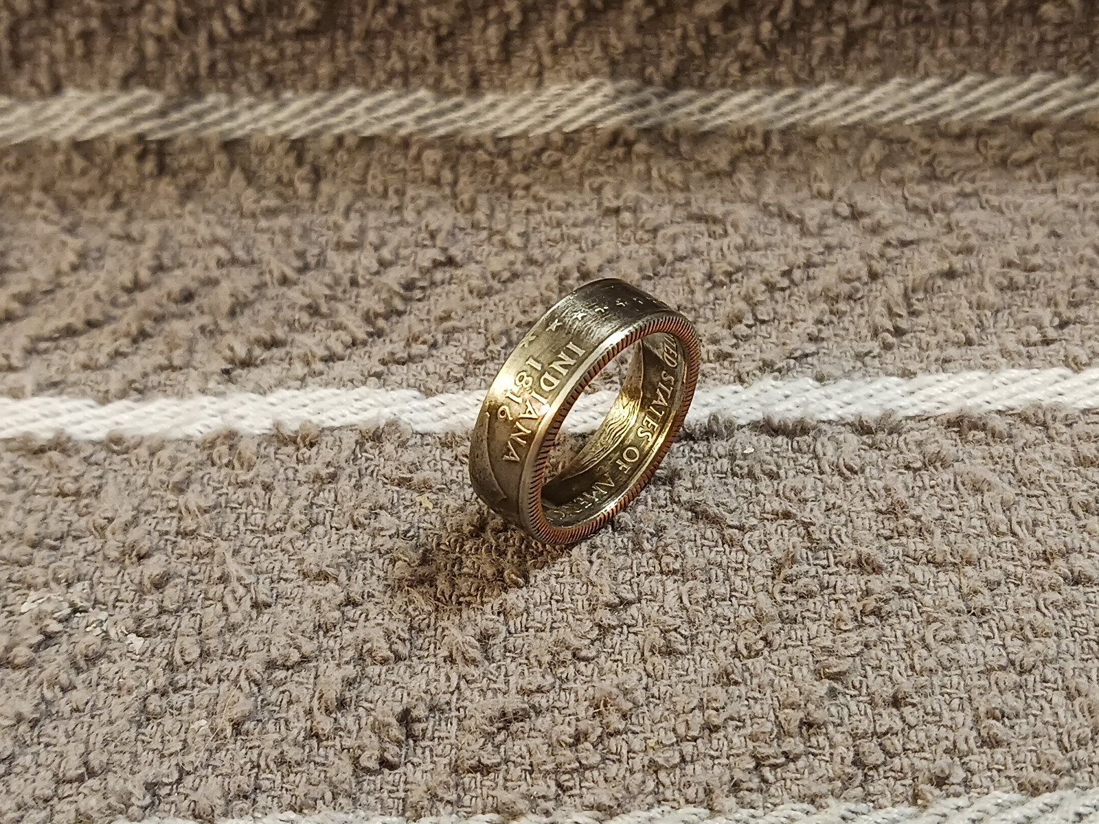 Indiana Handcrafted Washington Quarters coin ring, size 7  (2002)