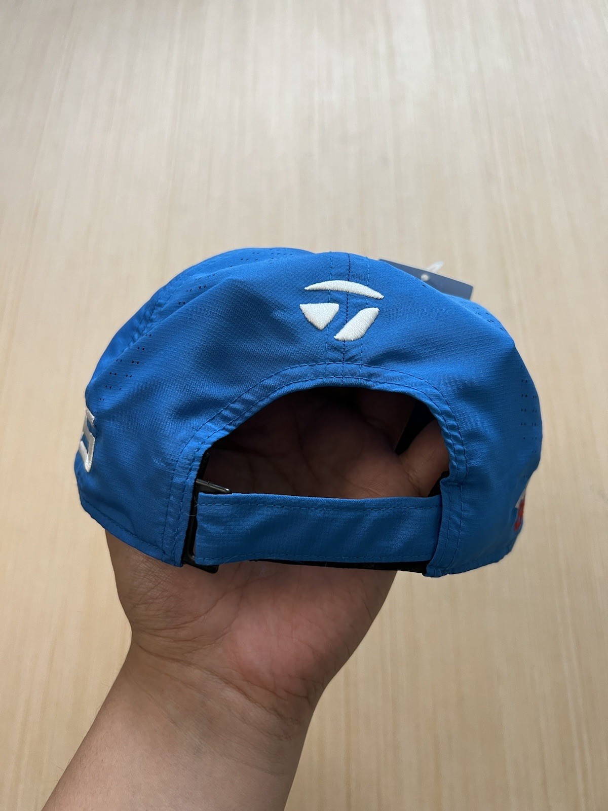 TaylorMade Golf R15 Aero Burner Strapback Hat Cap NWT