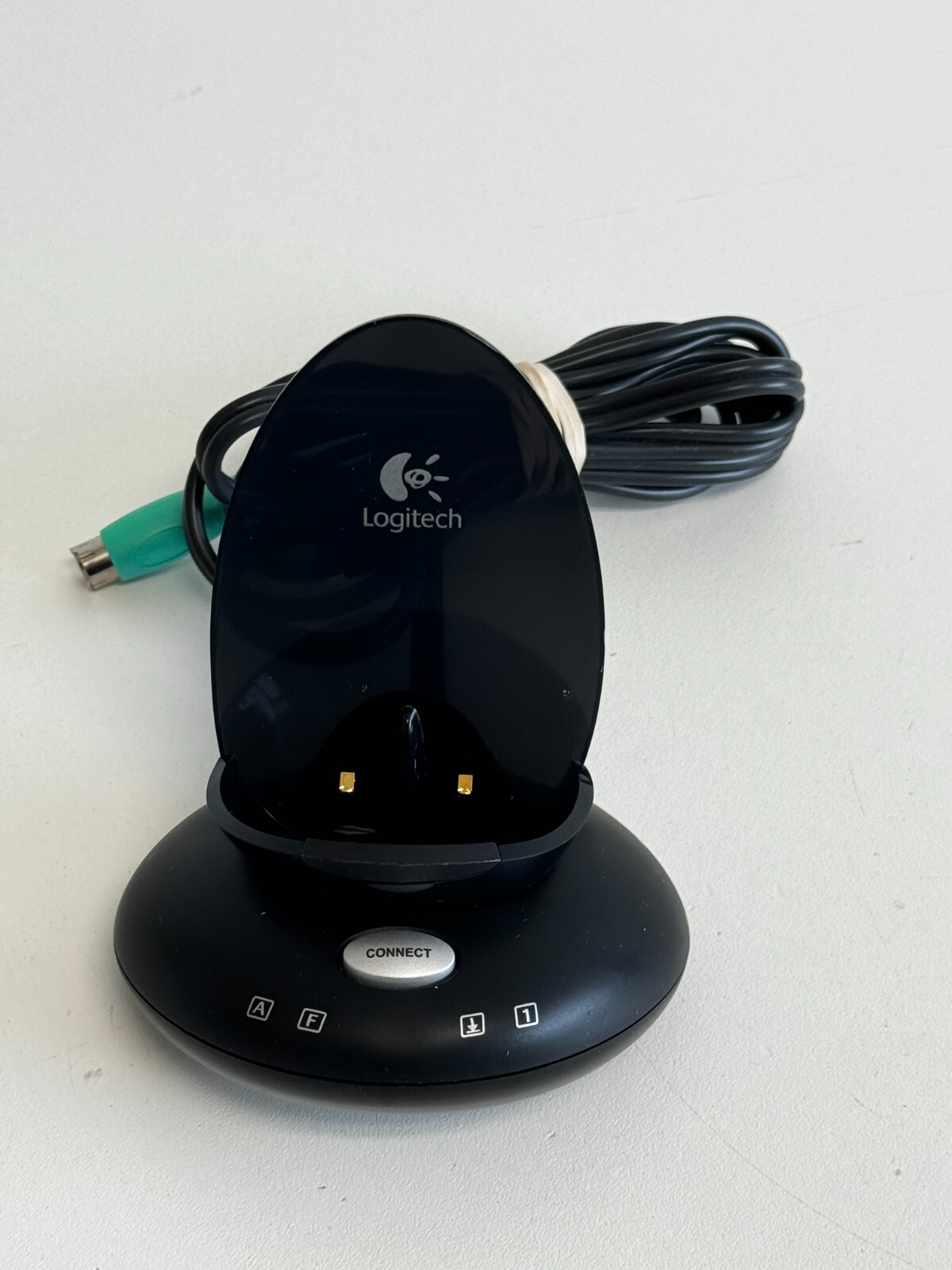 ZZ11:  Logitech C-B033 Cordless Desktop Receiver/Cradle 831144-0000
