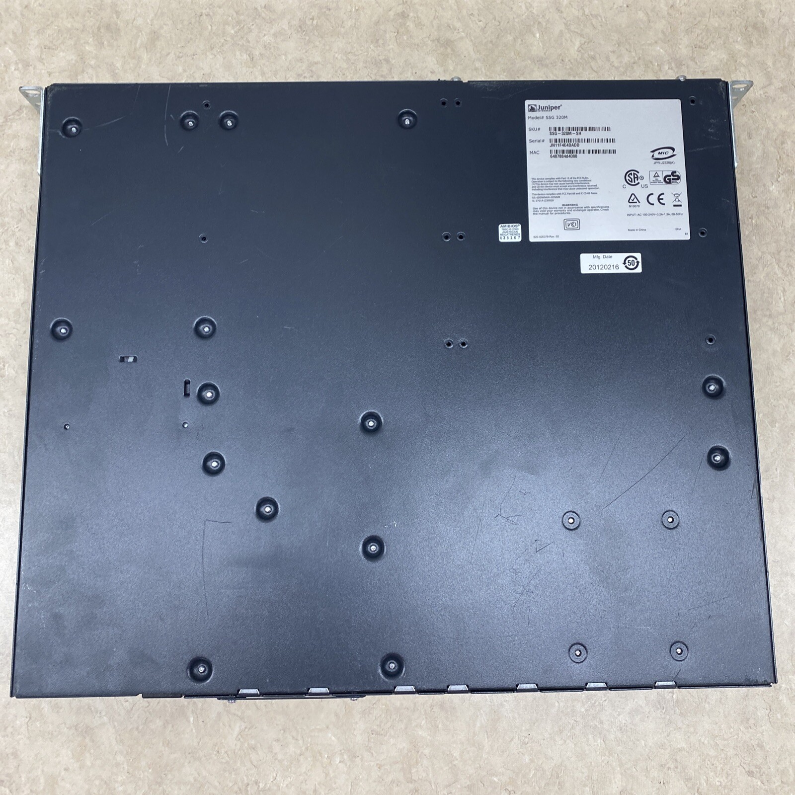Juniper Networks SSG-320M-SH Secure Services Gateway