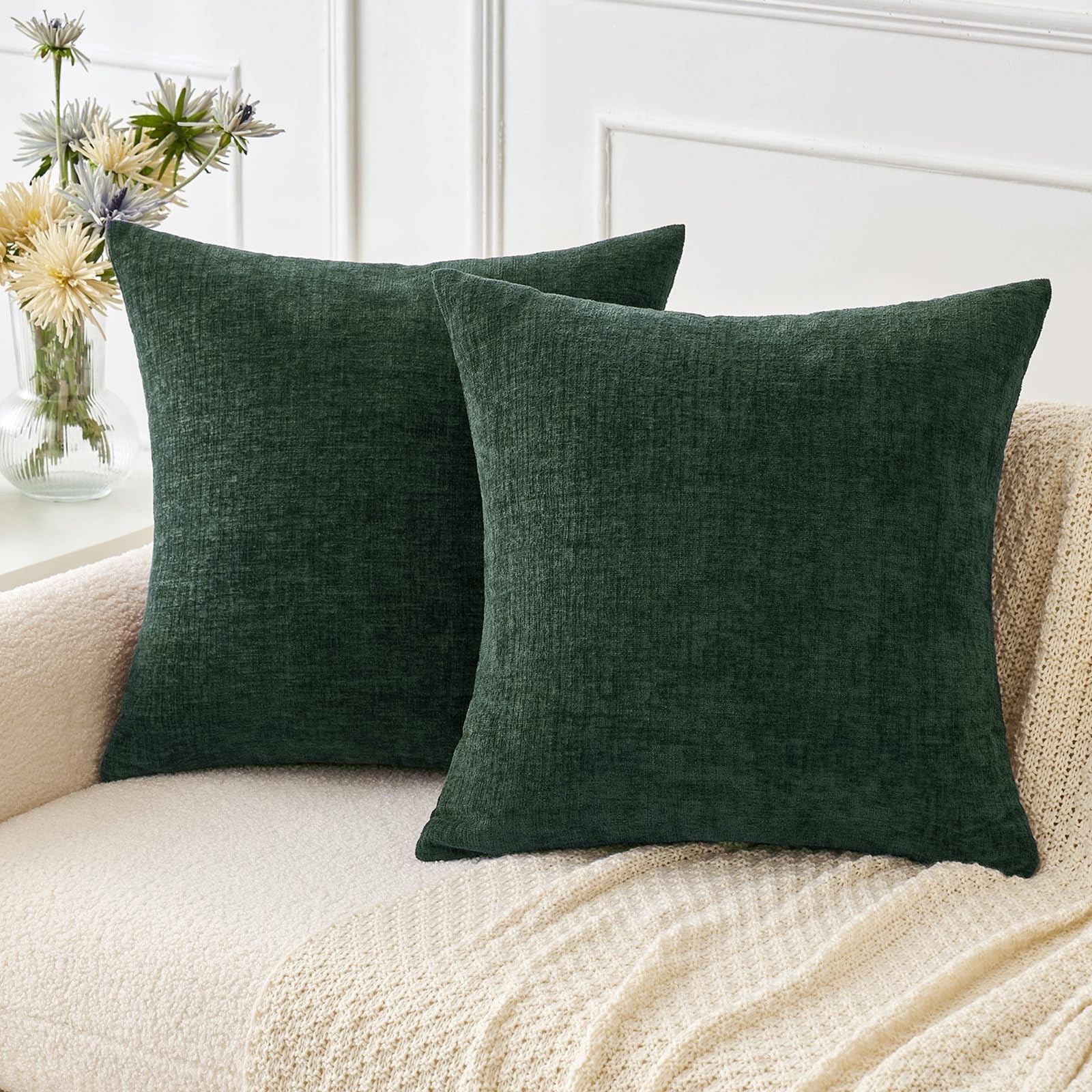 MIULEE Pack of 2 Green Throw Pillow Covers 18x18 18" x (Pack 2),