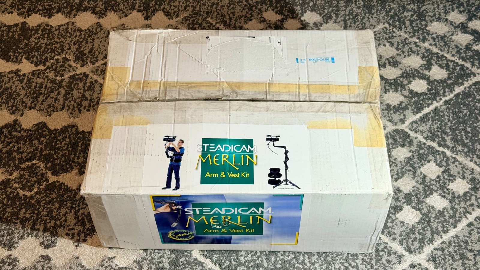 Steadicam Merlin Arm & Vest Kit (Retail Packaging, Open Box)