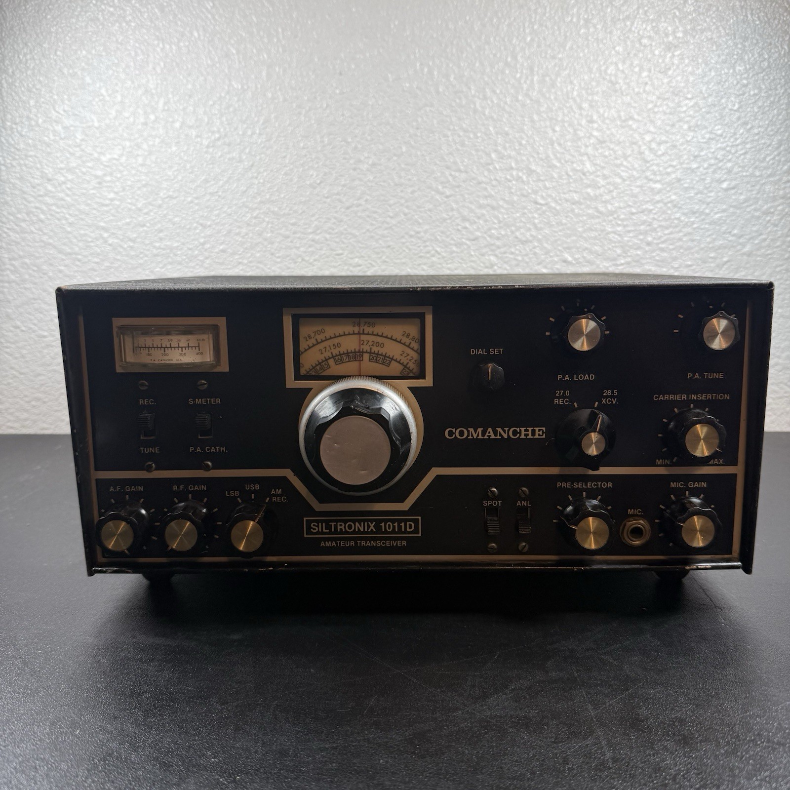 Comanche Siltronix 1011D Amateur Transceiver Untested Parts Or Repair Only (B)