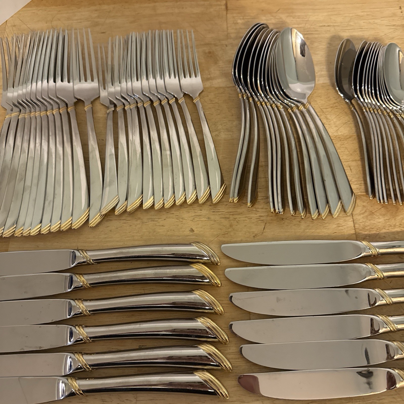 Mikasa Eclipse Gold Gerald Patrick 59 Pc Stainless Steel Flatware Set Serves 11