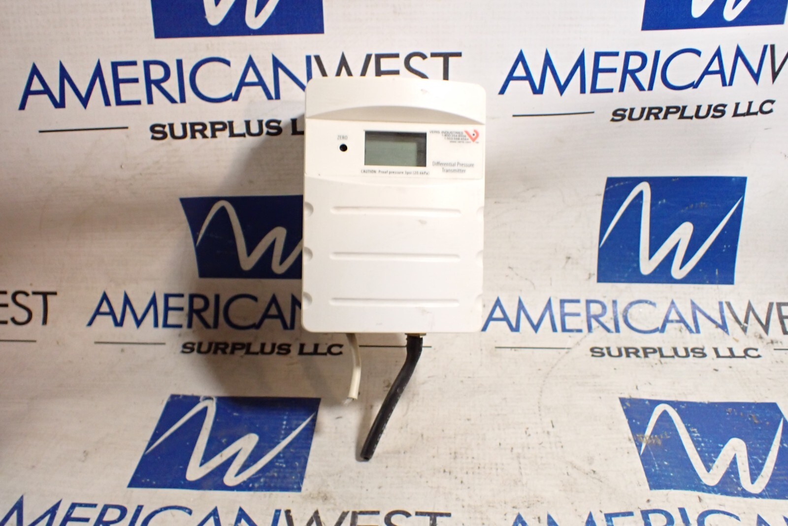Veris Industries PXPLX01S 0-1" WC Differential Pressure Transducer