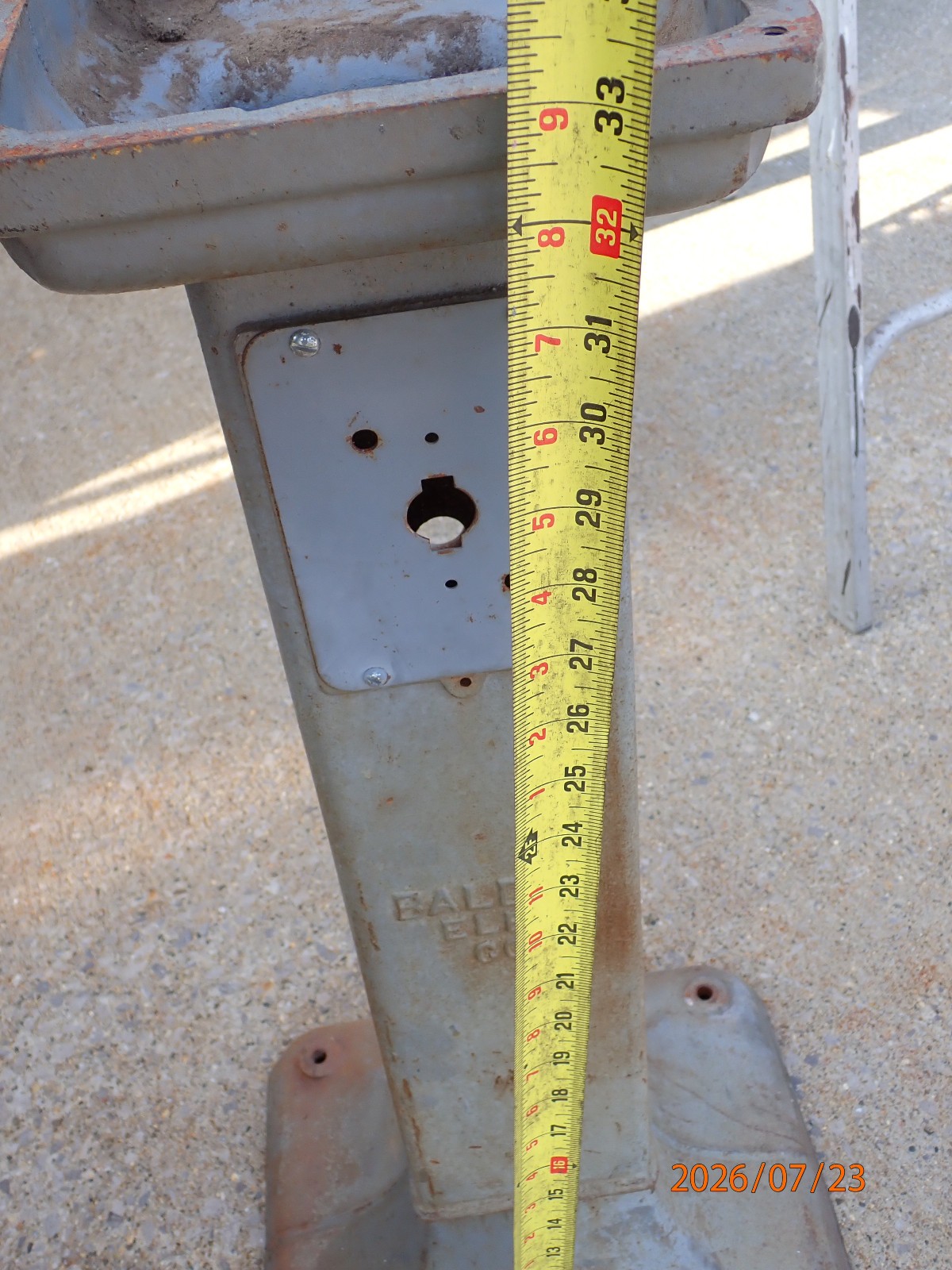 VINTAGE CAST IRON BALDOR GRINDER BUFFER PEDESTAL BASE STAND