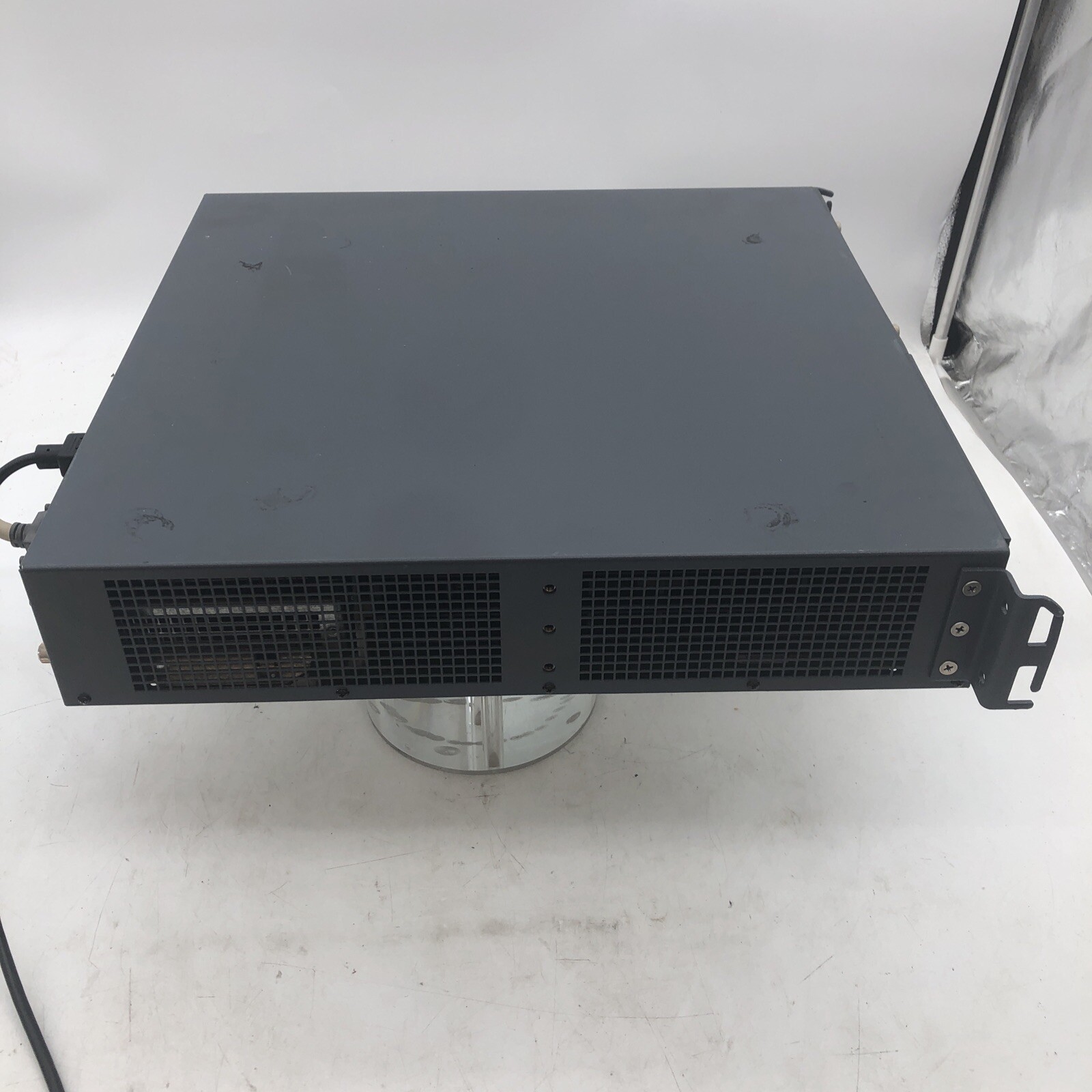 Avaya G700 Media Gateway Powers On