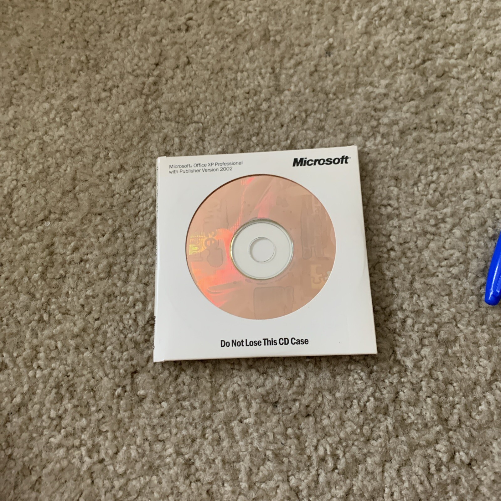 Microsoft Office XP Professional 2002 with Publisher 3 discs See Pics