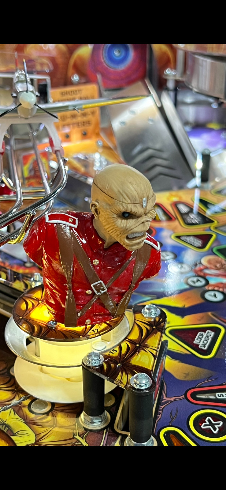 Iron Maiden pinball Eddie figure