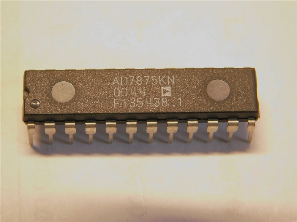 Analog Devices AD7875KN LC2MOS Complete 12-Bit 100kHz Sampling ADC IC 24-PDIP