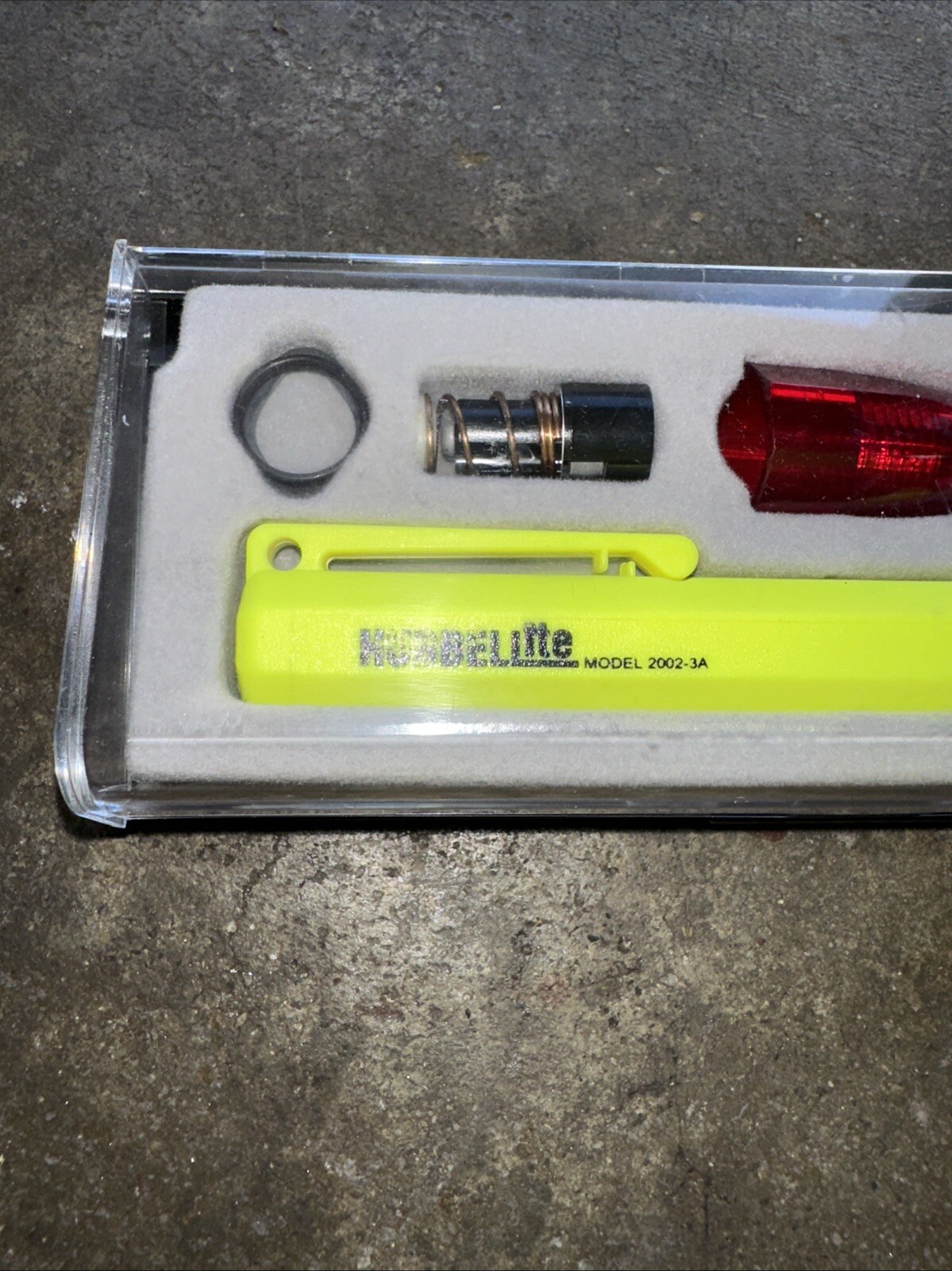 HubbelLite Flashlight 2001-3A & New: Bulb, Bulb Collar, Red Tip, Light Turn Tip