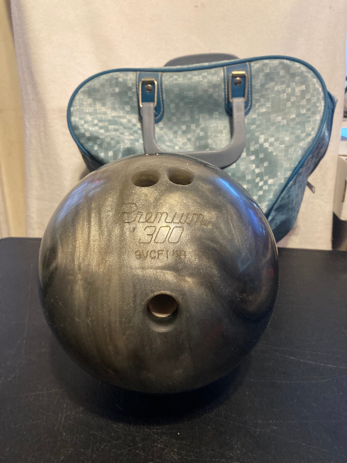 Vintage Ebonite Premium 300 Bowling Ball Gray Glitter Swirl 11 LB 4" drilled