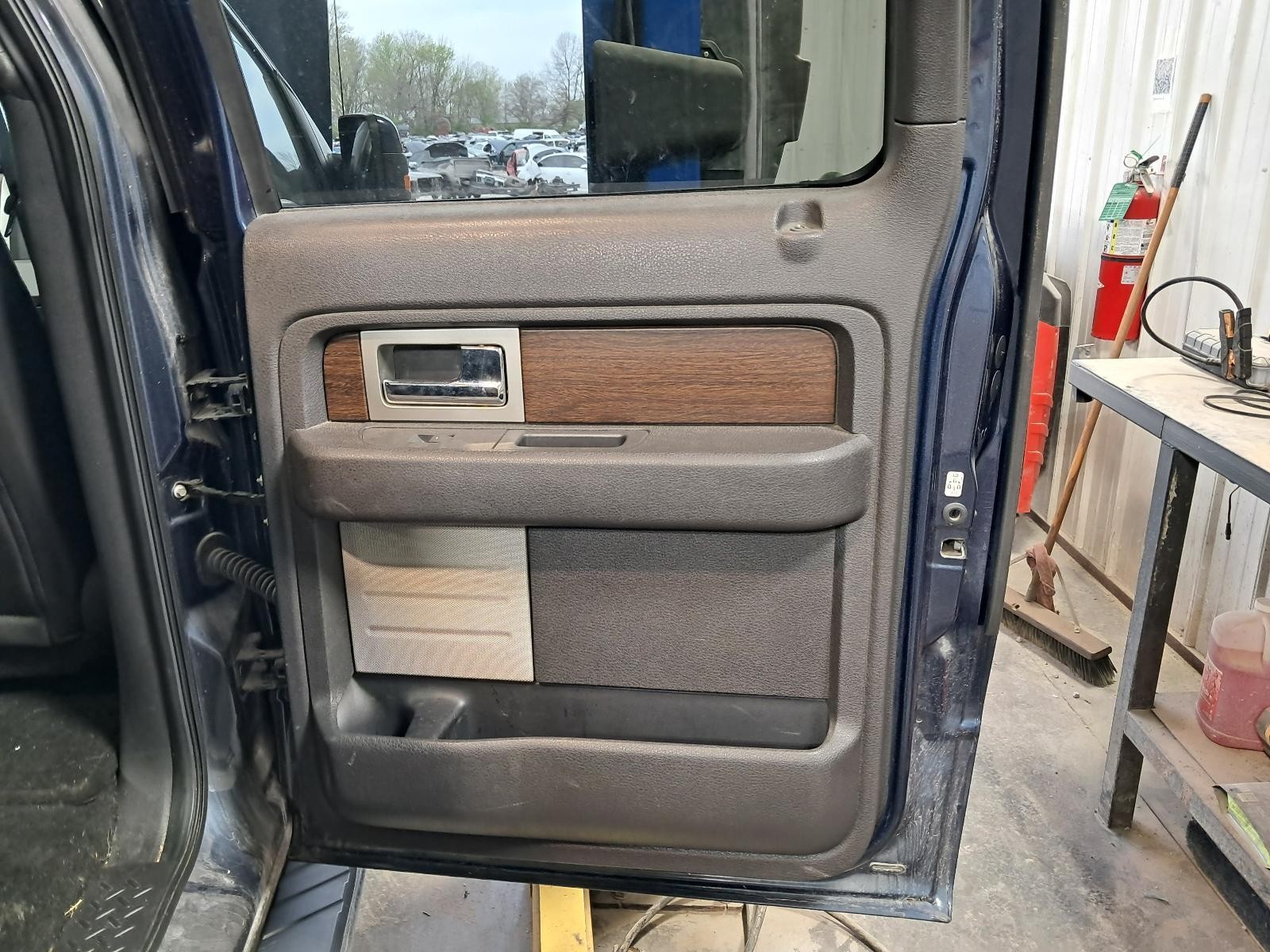 2013 FORD F150 PICKUP RR Door Trim Panel