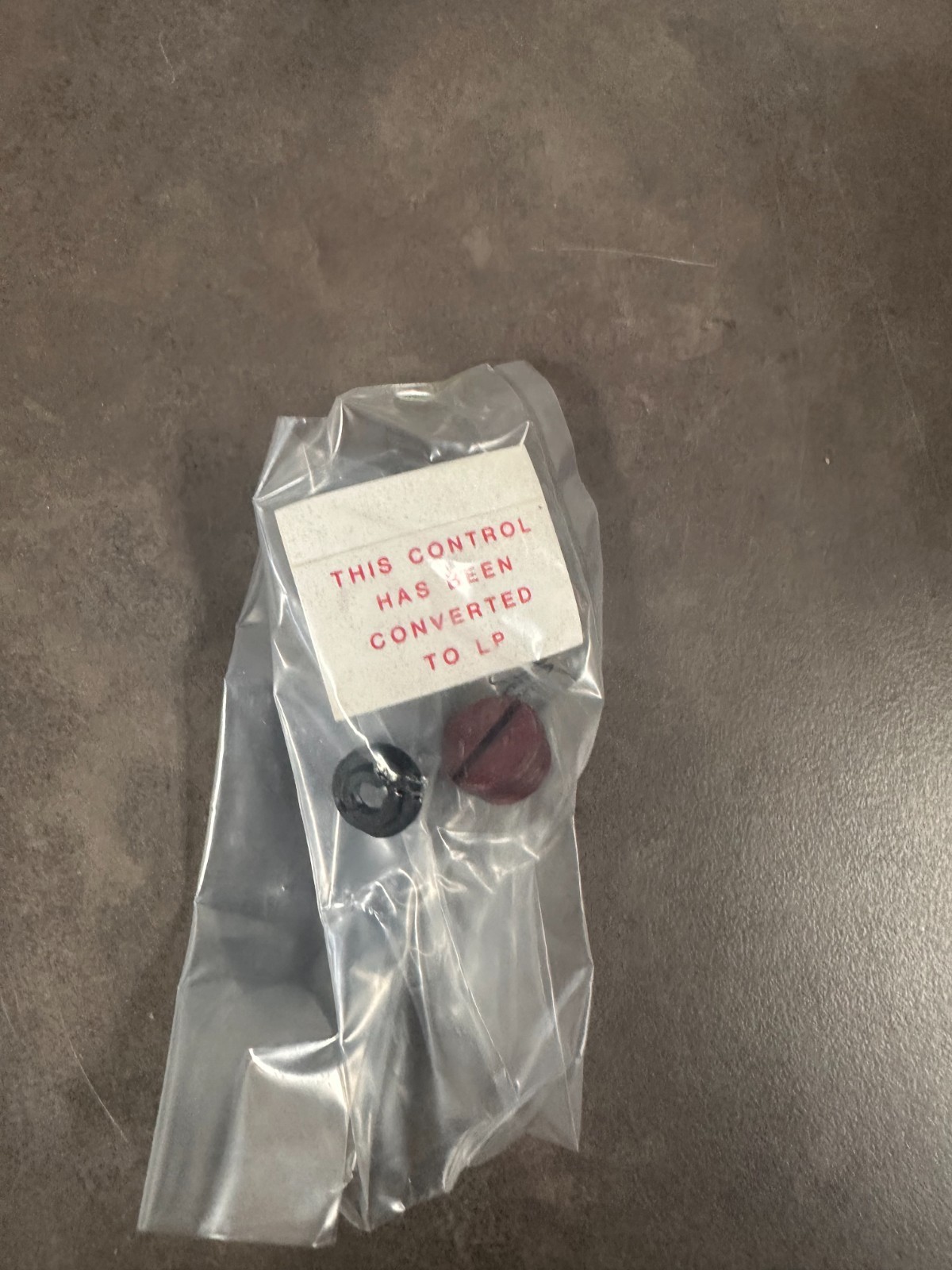Robertshaw 720-051 Gas Valve. Hot surface Ignition.