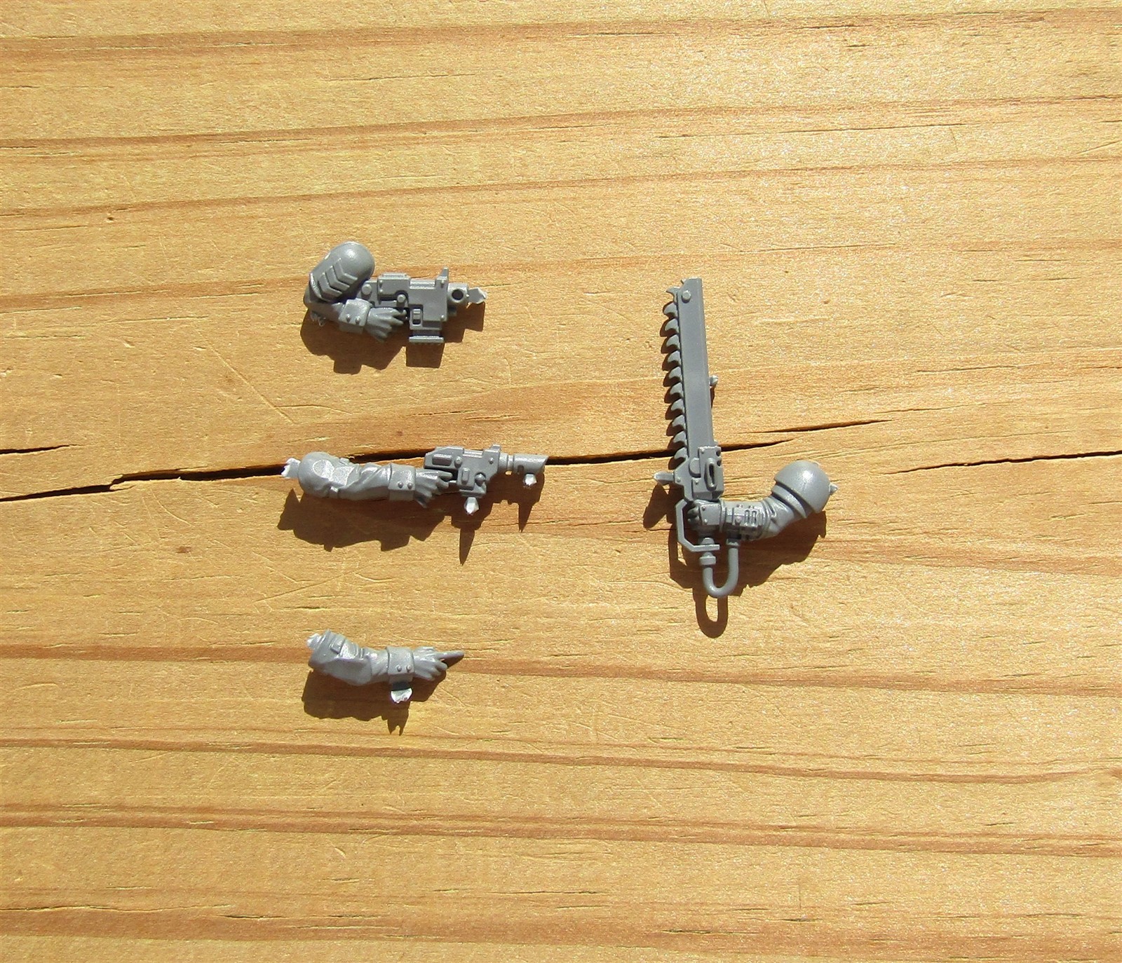 40K Astra Militarum Cadian Shock Troops Sgt Chainsword & Pistol Arms Bits New