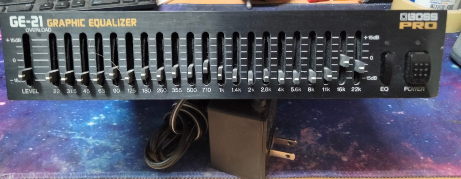 BOSS PRO GE-21 Graphic Equalizer Half Rack with owner's manual