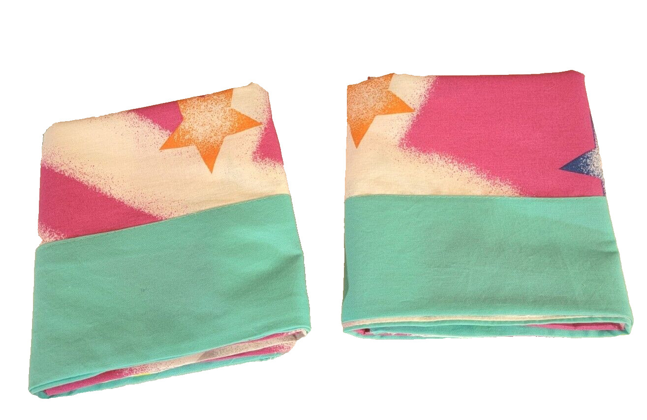 2 Customm Pillow Cases  Milti Color Stars  20 X 29 Stan/queen