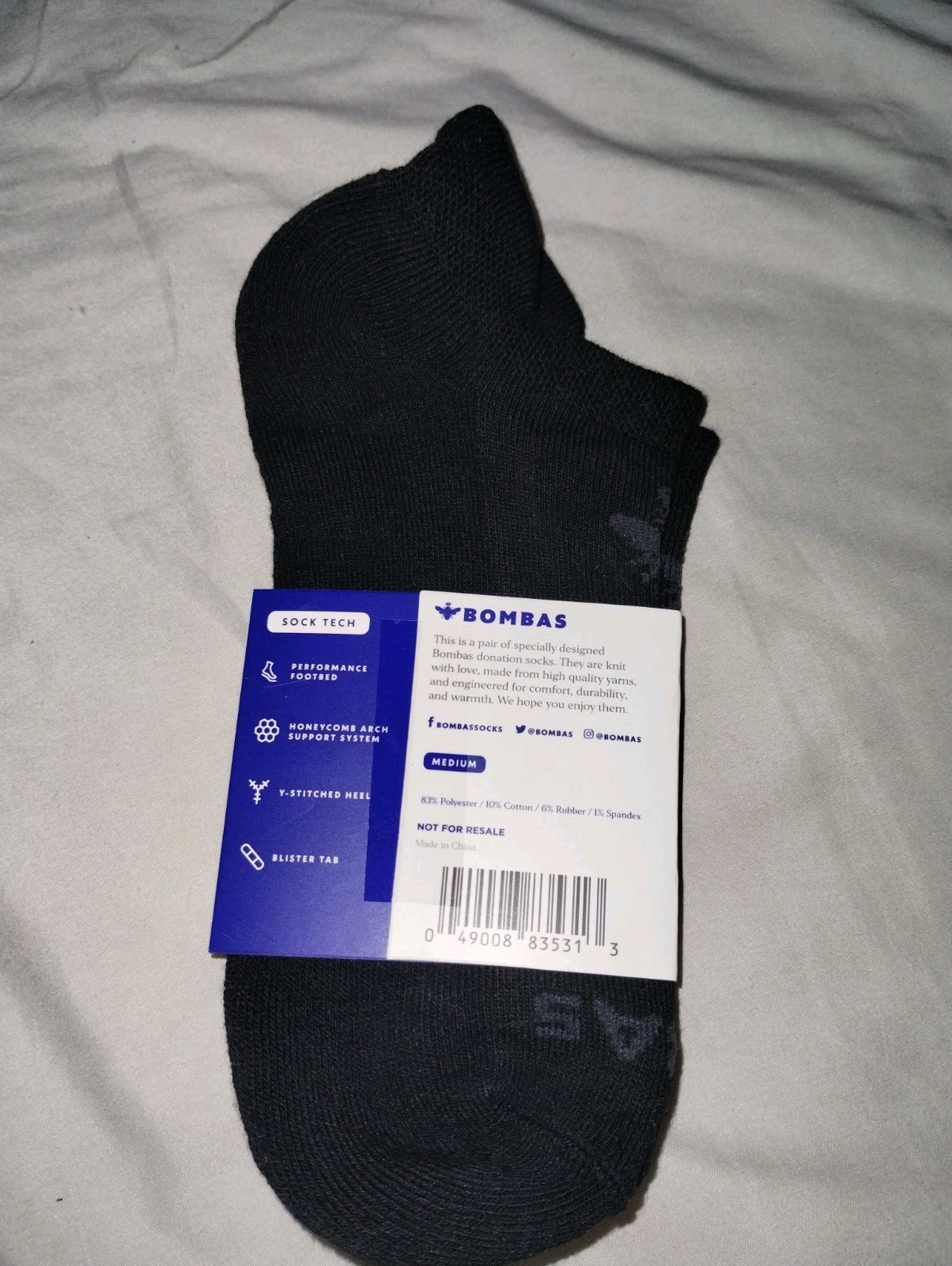 1 Pair BOMBAS Socks - Medium Ankle - Men/Women - Brand New - Low Cut