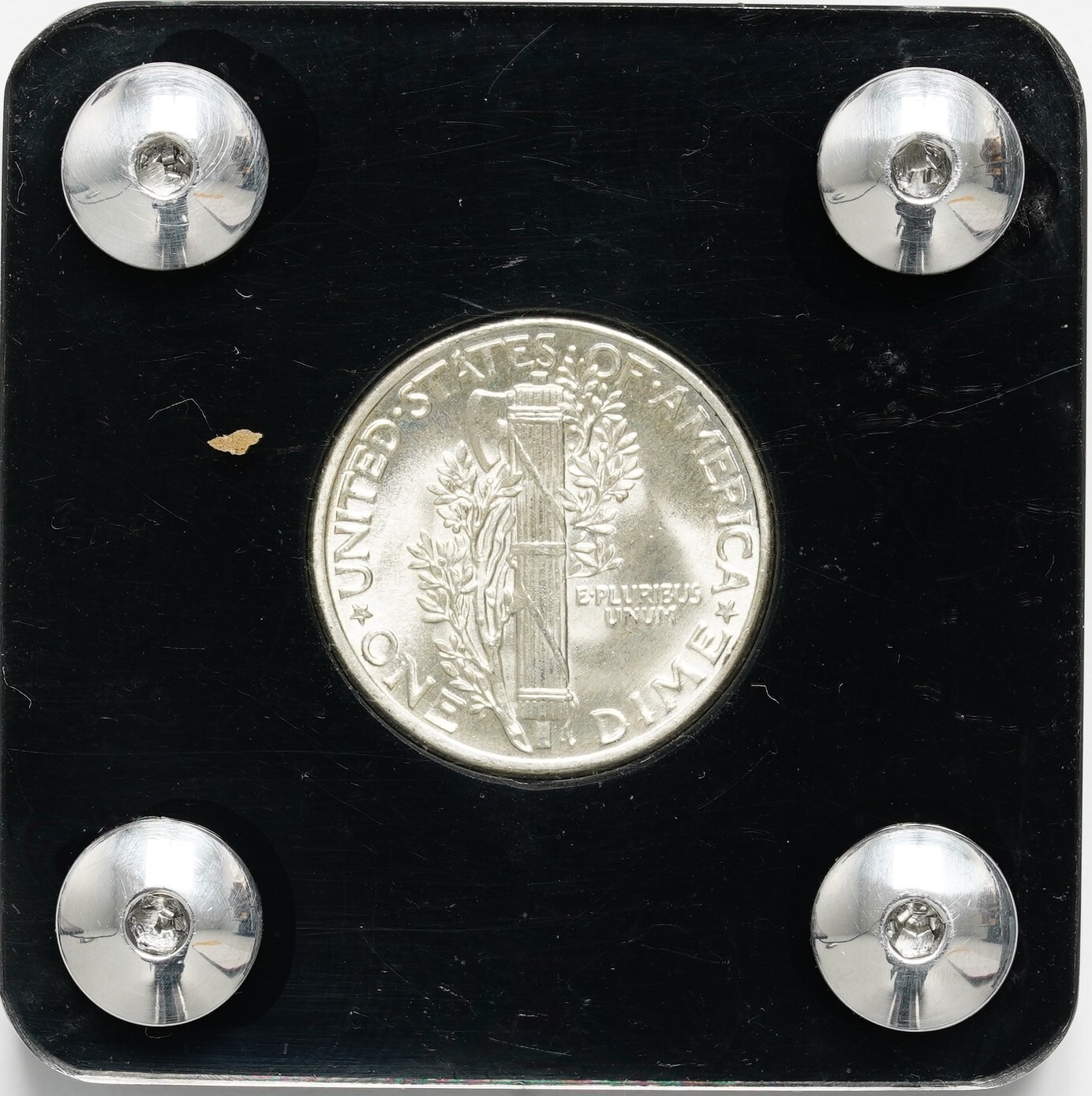 1939 P Mercury Dime With Custom Case