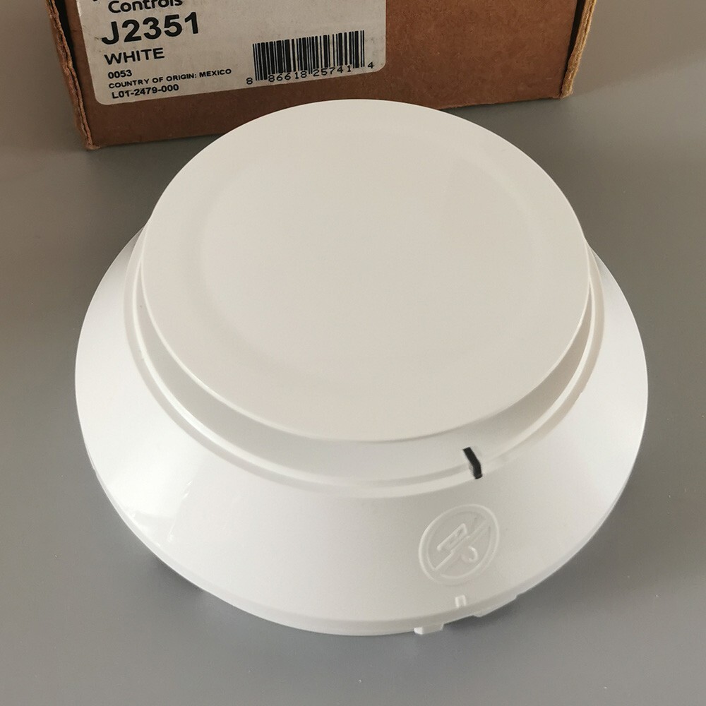 NEW JOHNSON CONTROLS J2351 J2351 FAST SHIPPING