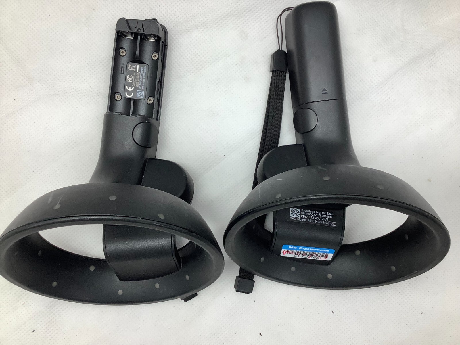 Microsoft Virtual Reality VR Controller Knuckle A85-CyK Left+Righ Tested