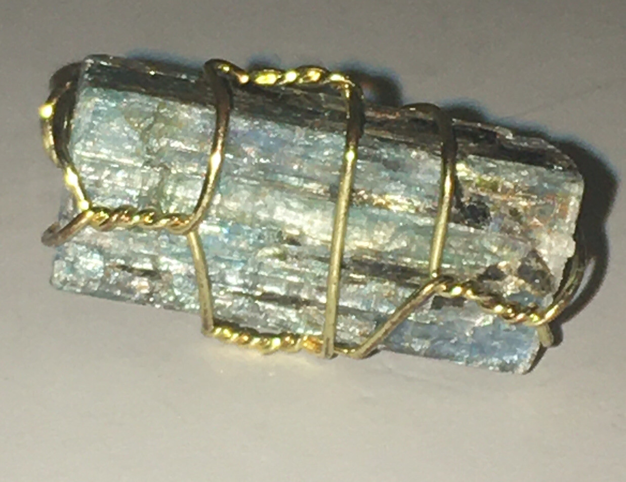 apatite raw stone wire wrapped ring adjustable to size 6,7 &8