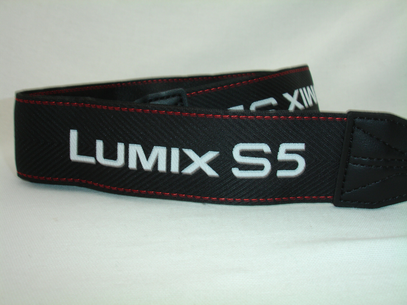 Panasonic LUMIX S5 camera strap for Mirrorless camera VGUC