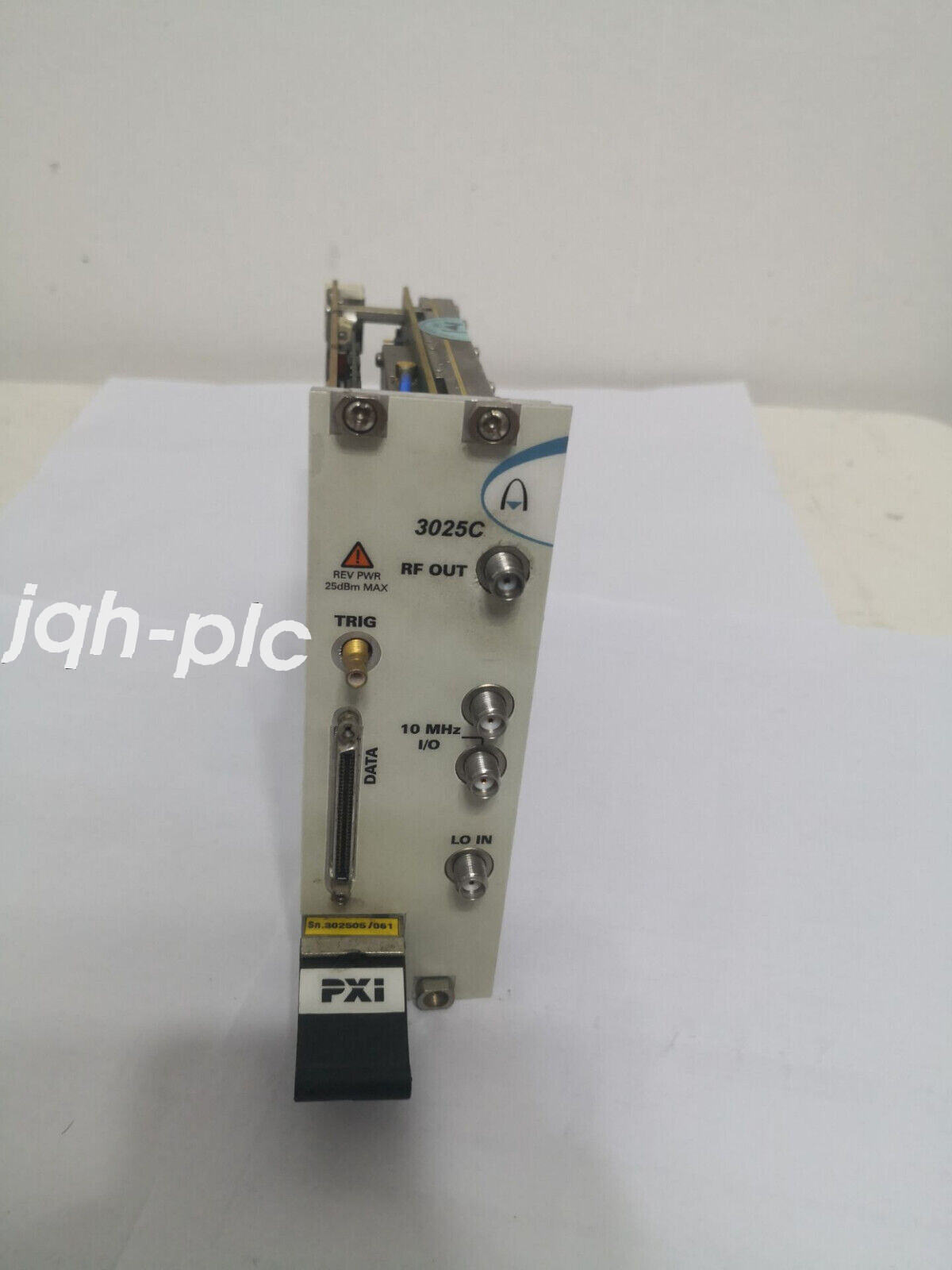 Aeroflex NI PXI 3025C PXI Digital RF Signal Generator 1 MHz - 6 GHz*