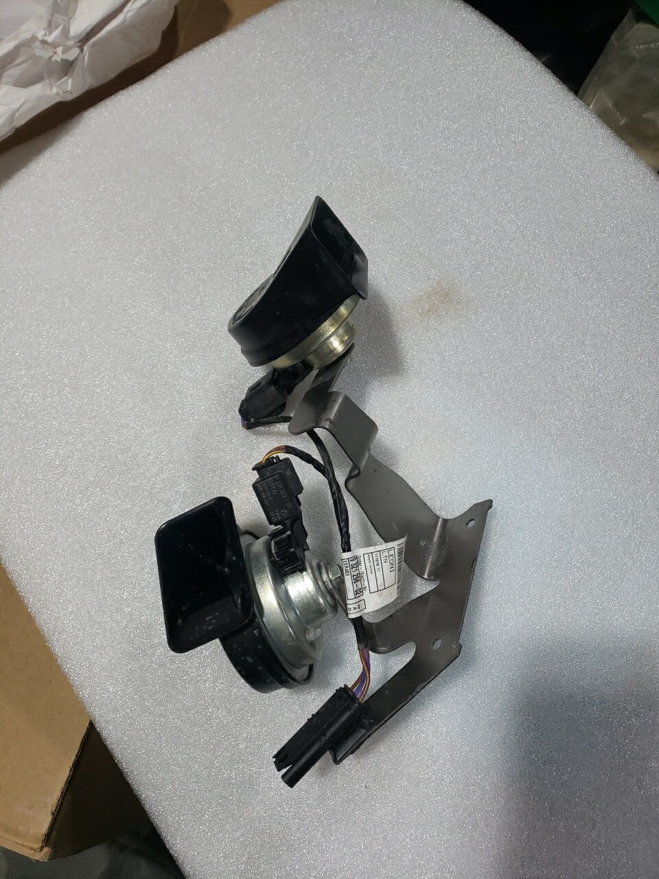 MINI F56 F55 F57 High & Low Pitch Horns w/ Bracket 7337292 Genuine Used