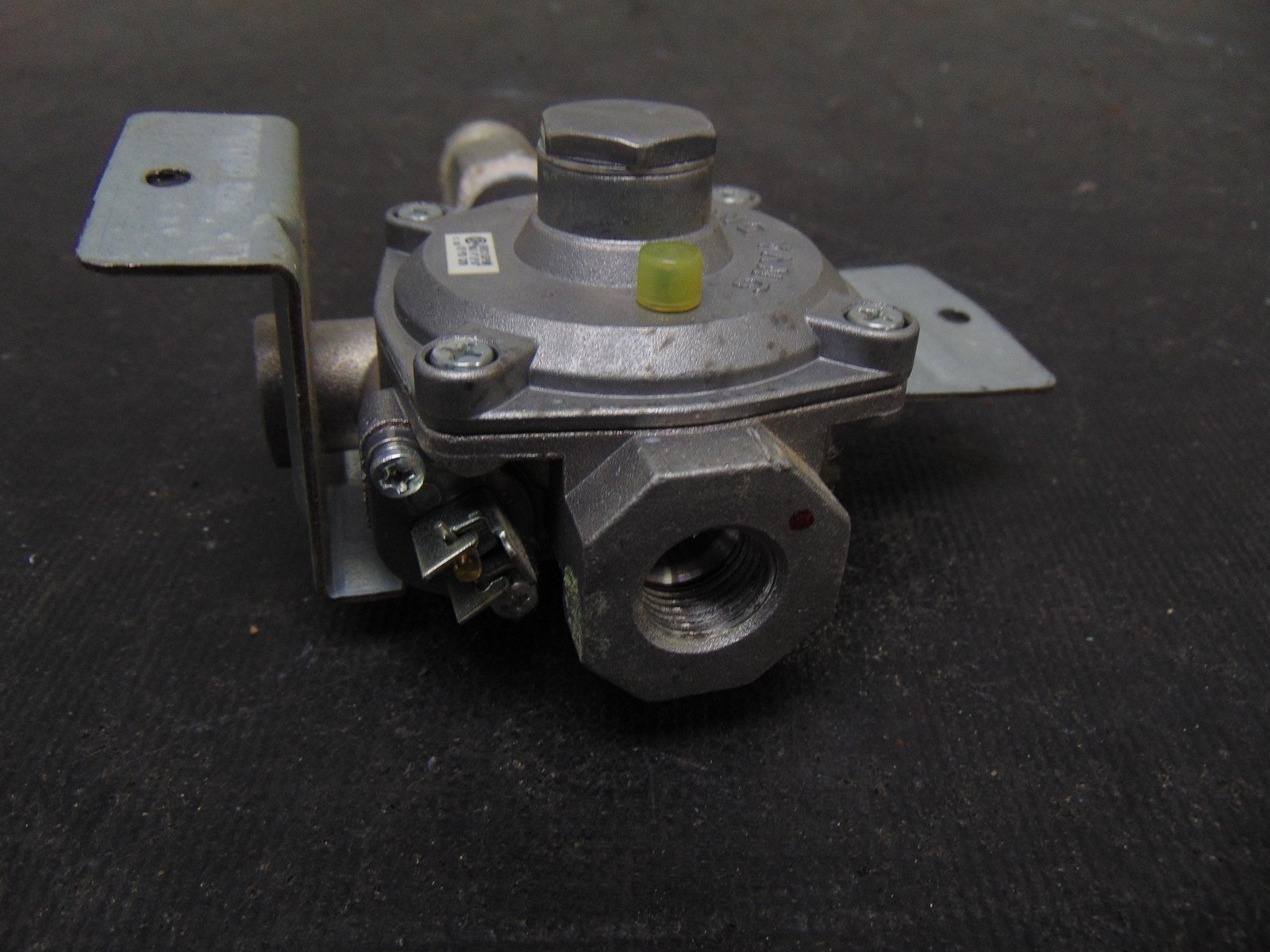 Frigidaire Range FGF348KSK Regulator 316416705