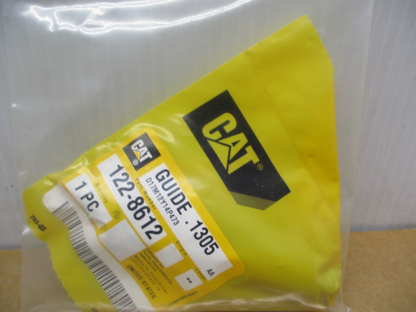 Cat 122-8612 Valve Guide .1305 Caterpillar 1228612