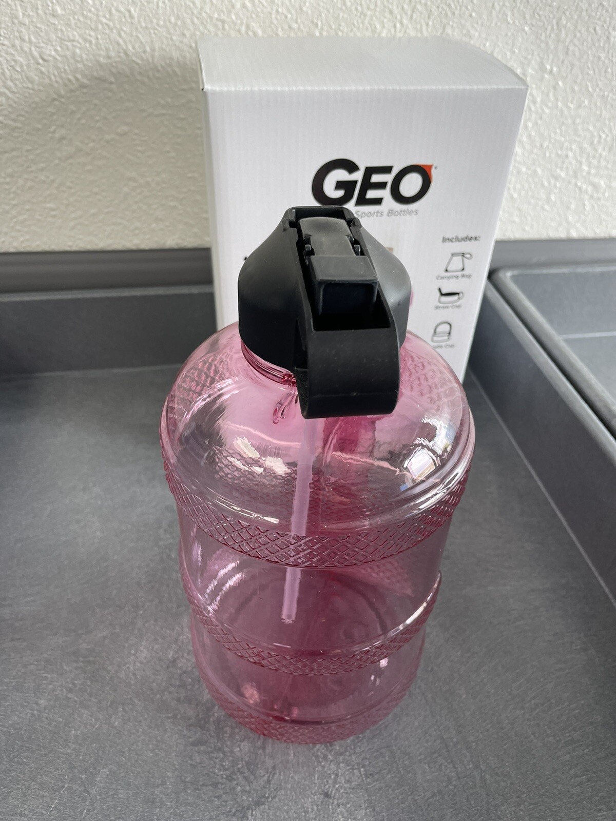 Geo 64oz Combo BpA Free Water Bottle w/ Bag 2 Straws 3 Caps Cleaning Brush Set