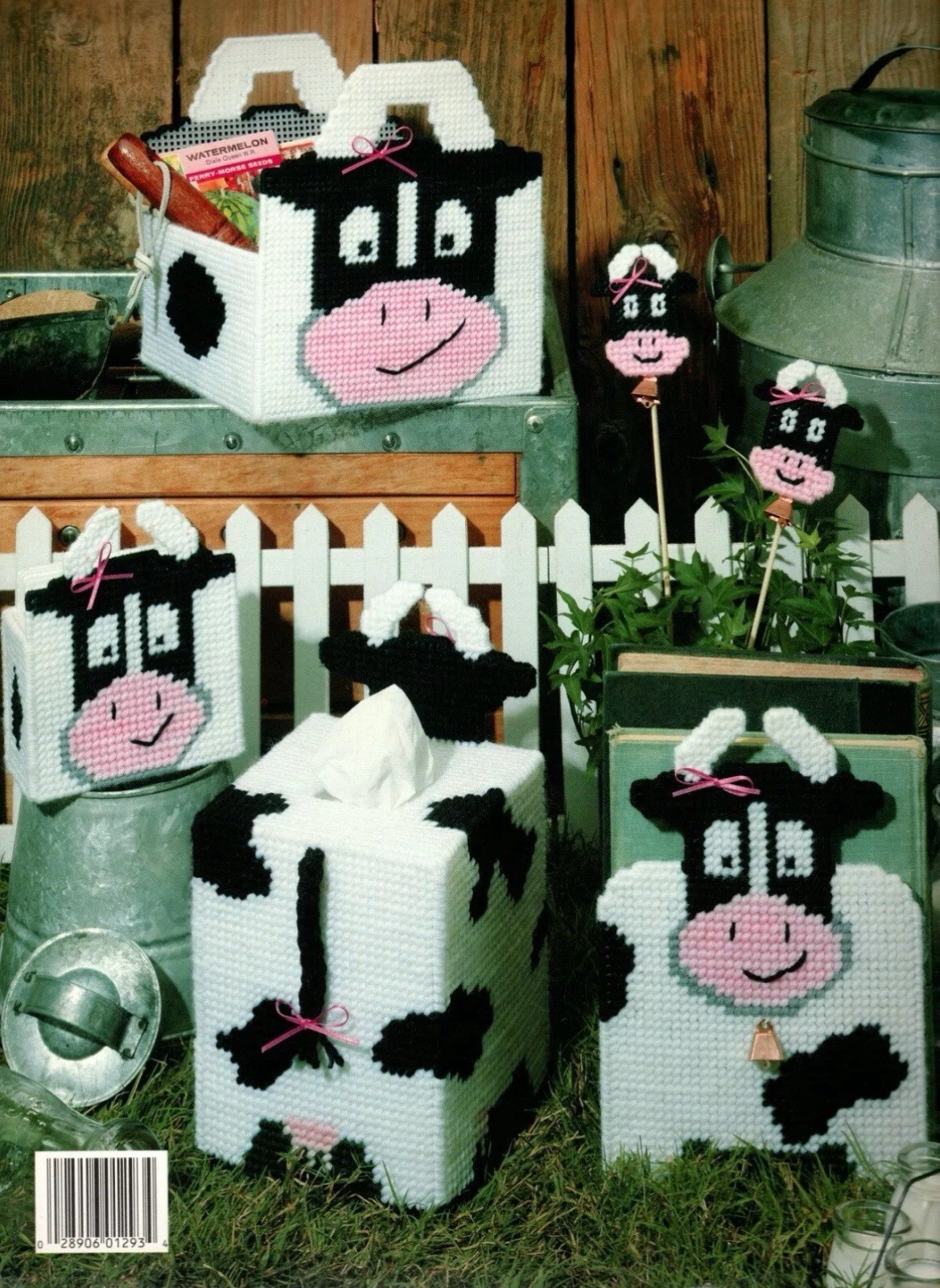 Leisure Arts 1293 CREATE A MOOO-D Cows Country Plastic Canvas Pattern Leaflet