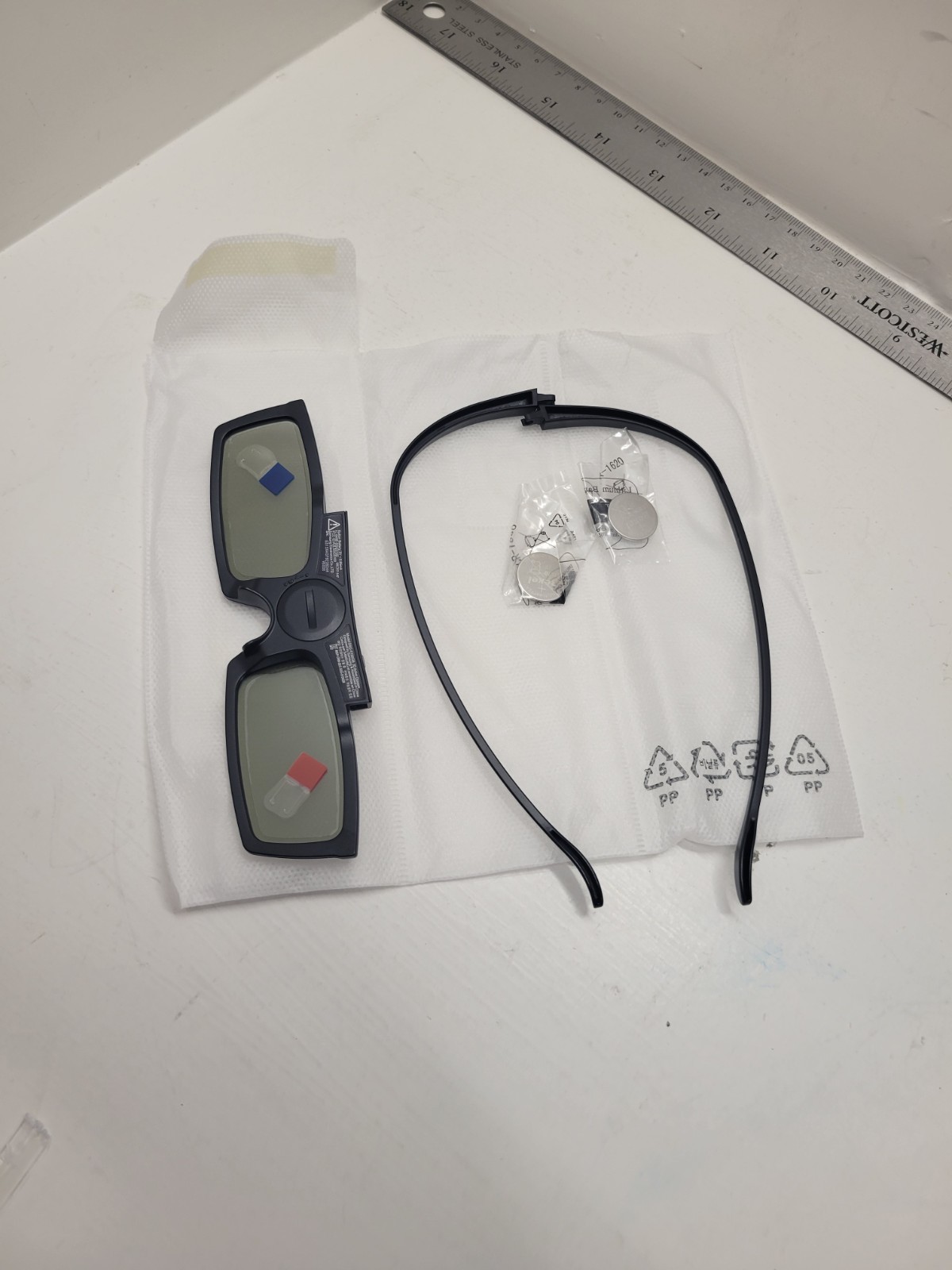 NEW - SAMSUNG 3D ACTIVE GLASSES SSG-5150GB