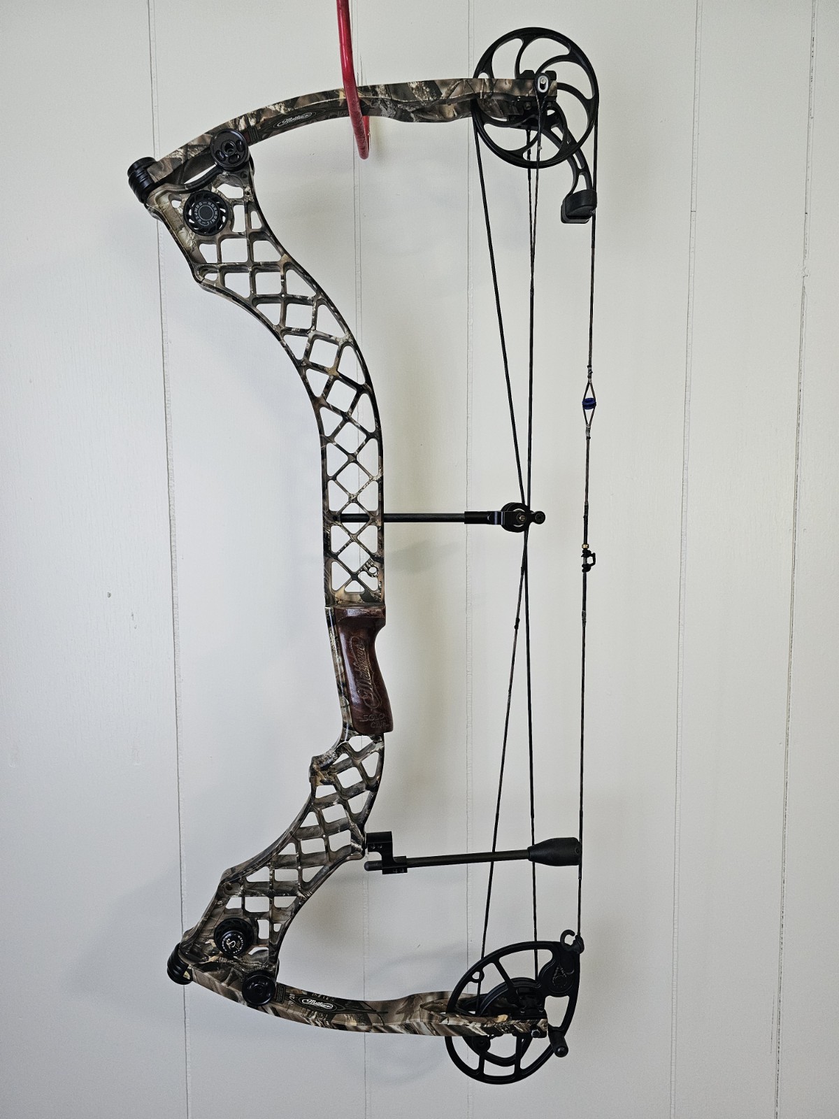 Mathews Helim Heli-m Compound Bow