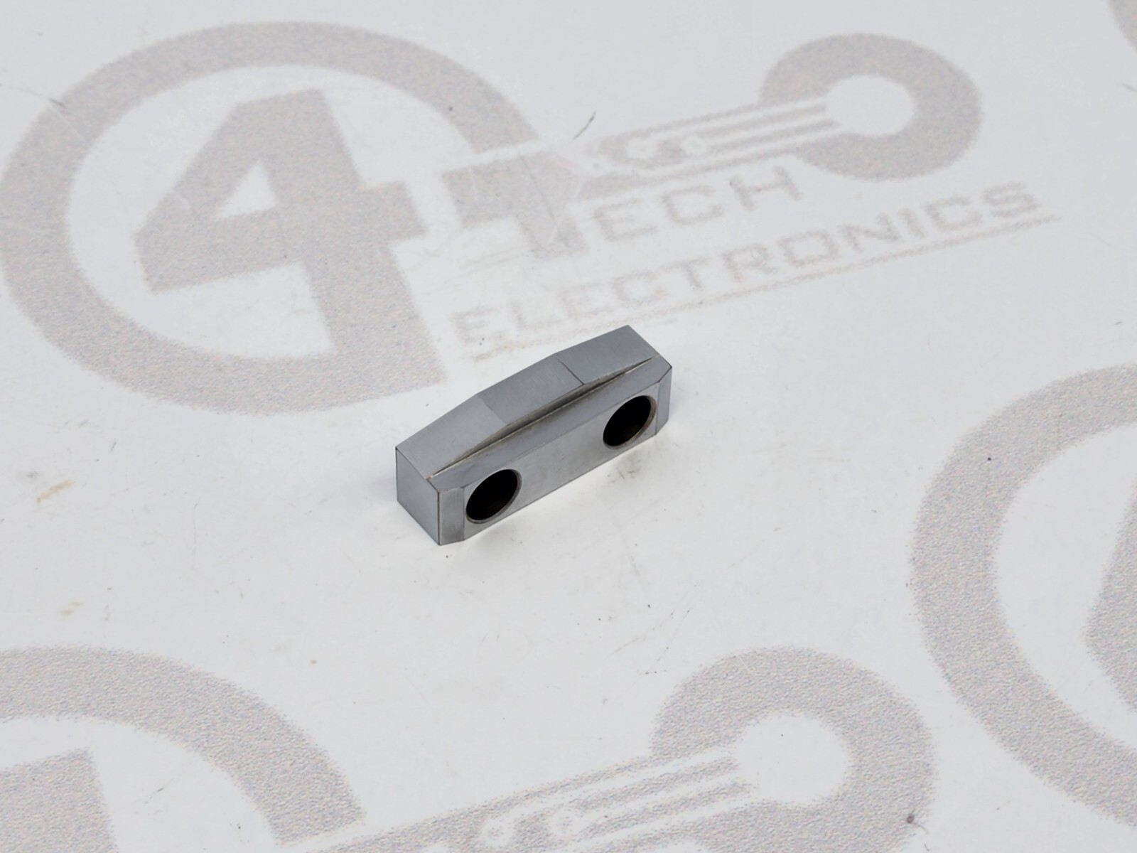 Universal Instruments Chain Guide 47186901