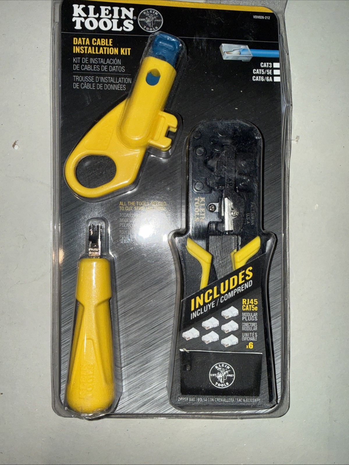 Klein Tools Data Cable Installation Kit Vdv026-212 Cut Strip and Crimp