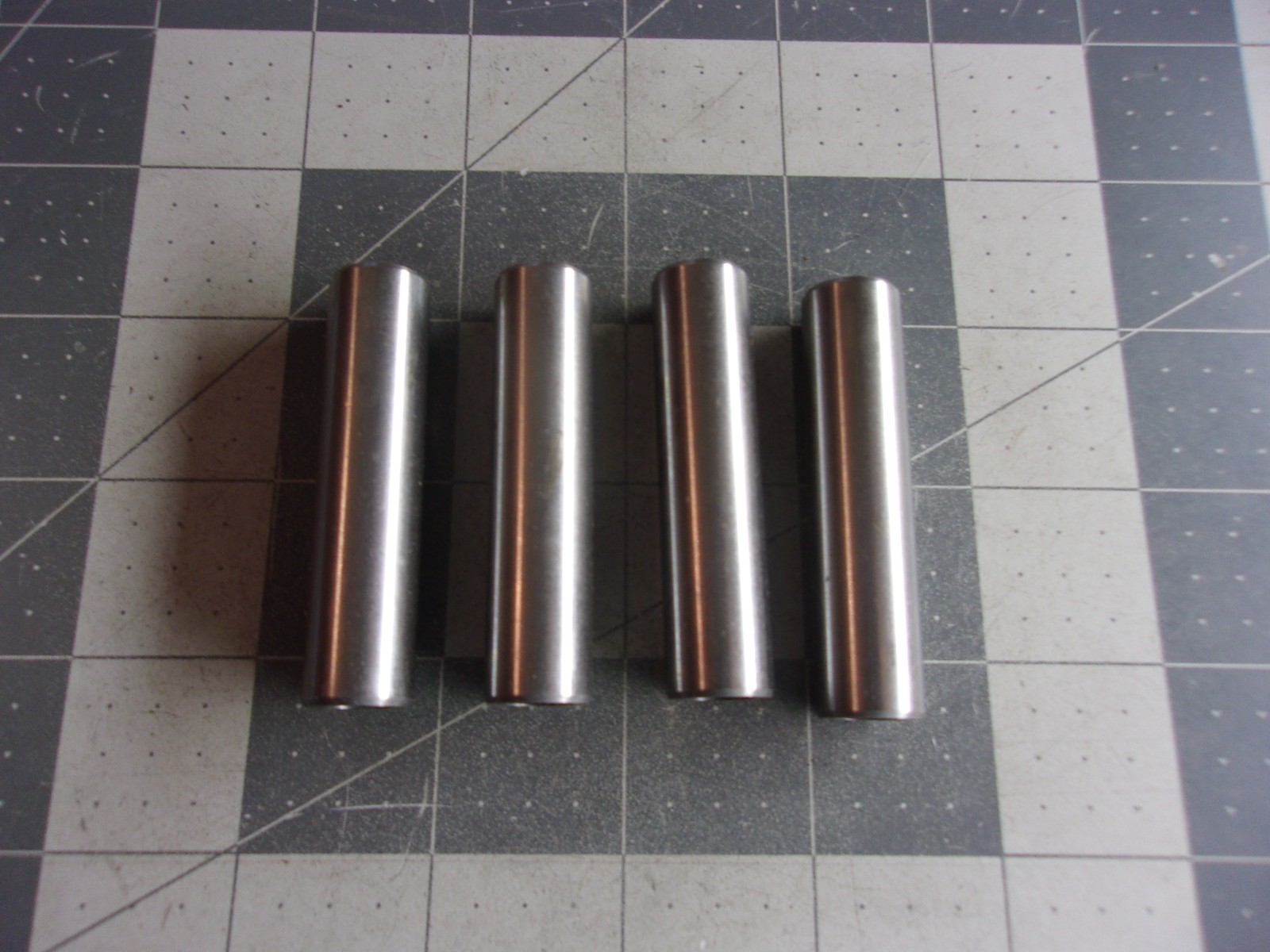 Pioneer 07291 (4) Valve Guides OD 0.564" ID 0.373" OAL 2.375"