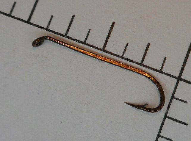 100 MUSTAD sz 10 Fly Tying BEAK HOOKS BRONZED Special Long Shank & Bend 92621
